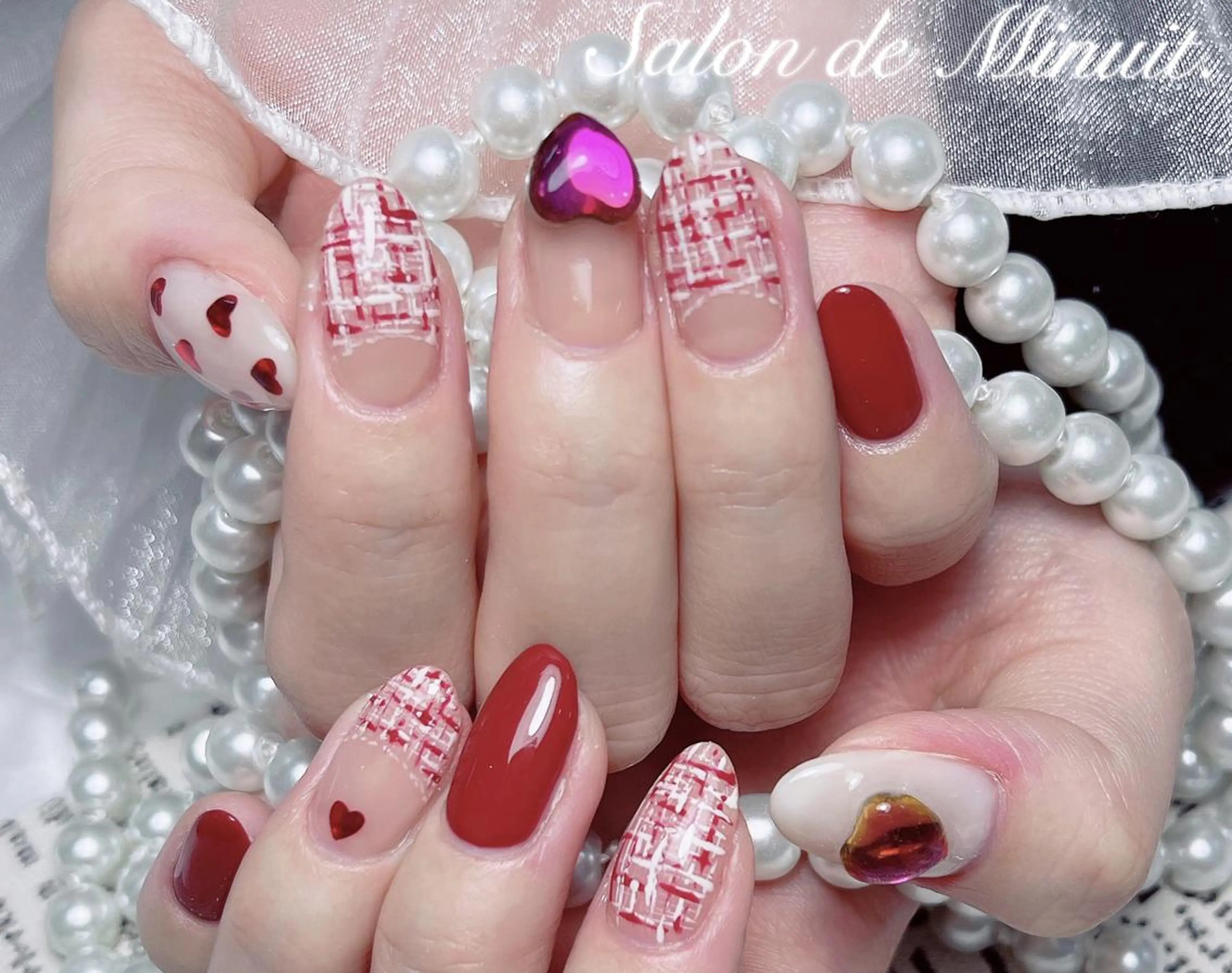 ネイル Alice 🪞のネイルデザイン