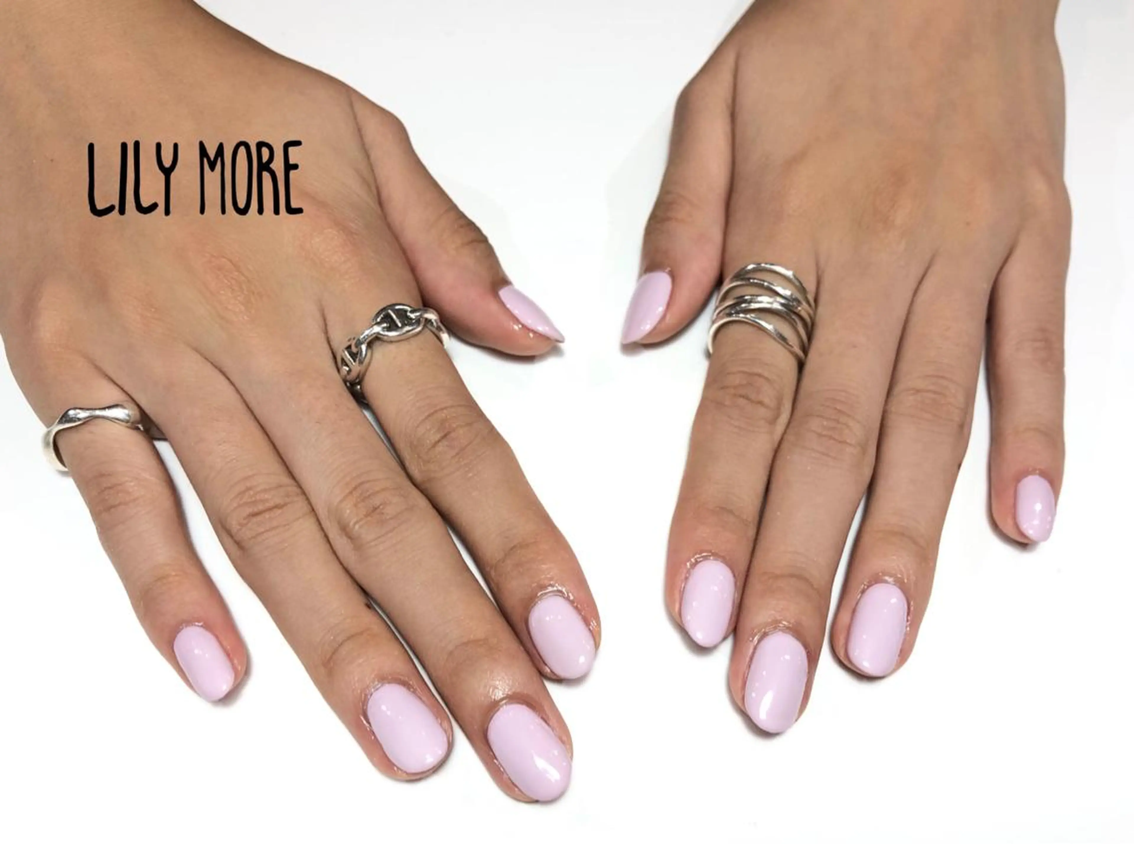 ネイル ワンカラーネイル Lily closetのネイルデザイン