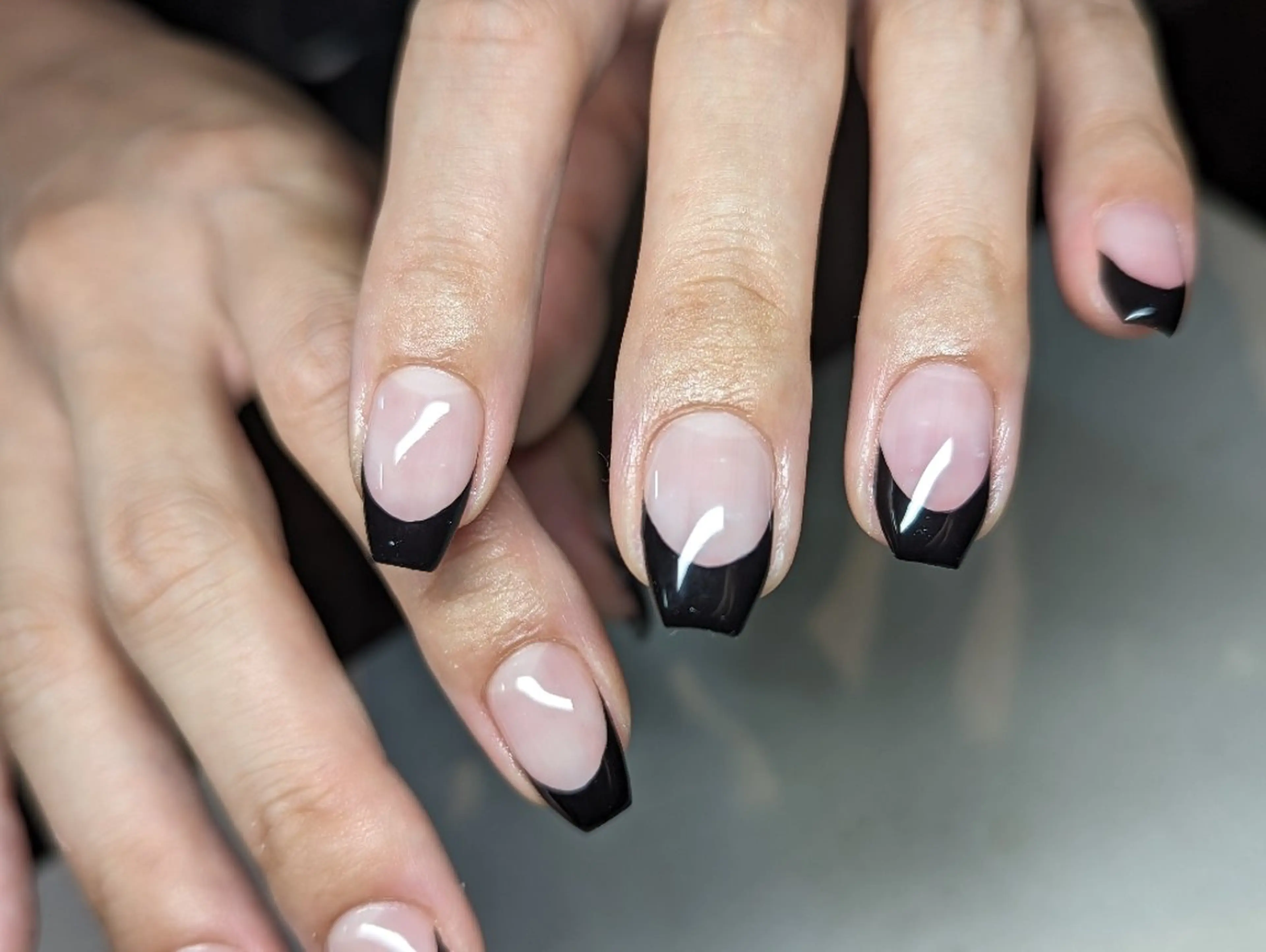 ネイル フレンチネイル ハンドネイル Nailsalon BEeR。のネイルデザイン