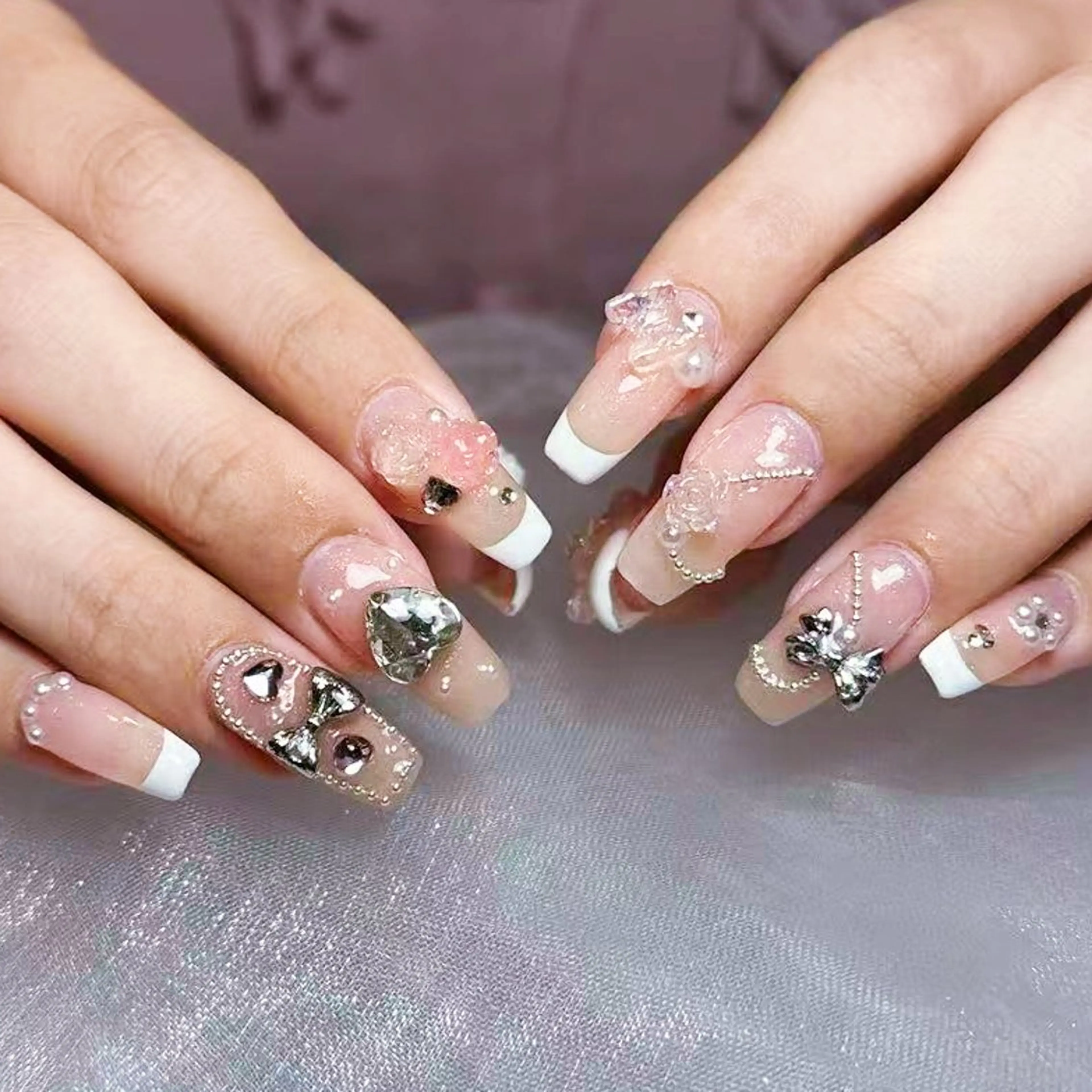 ネイル ハンドネイル DEMAIN- 🕊️のネイルデザイン