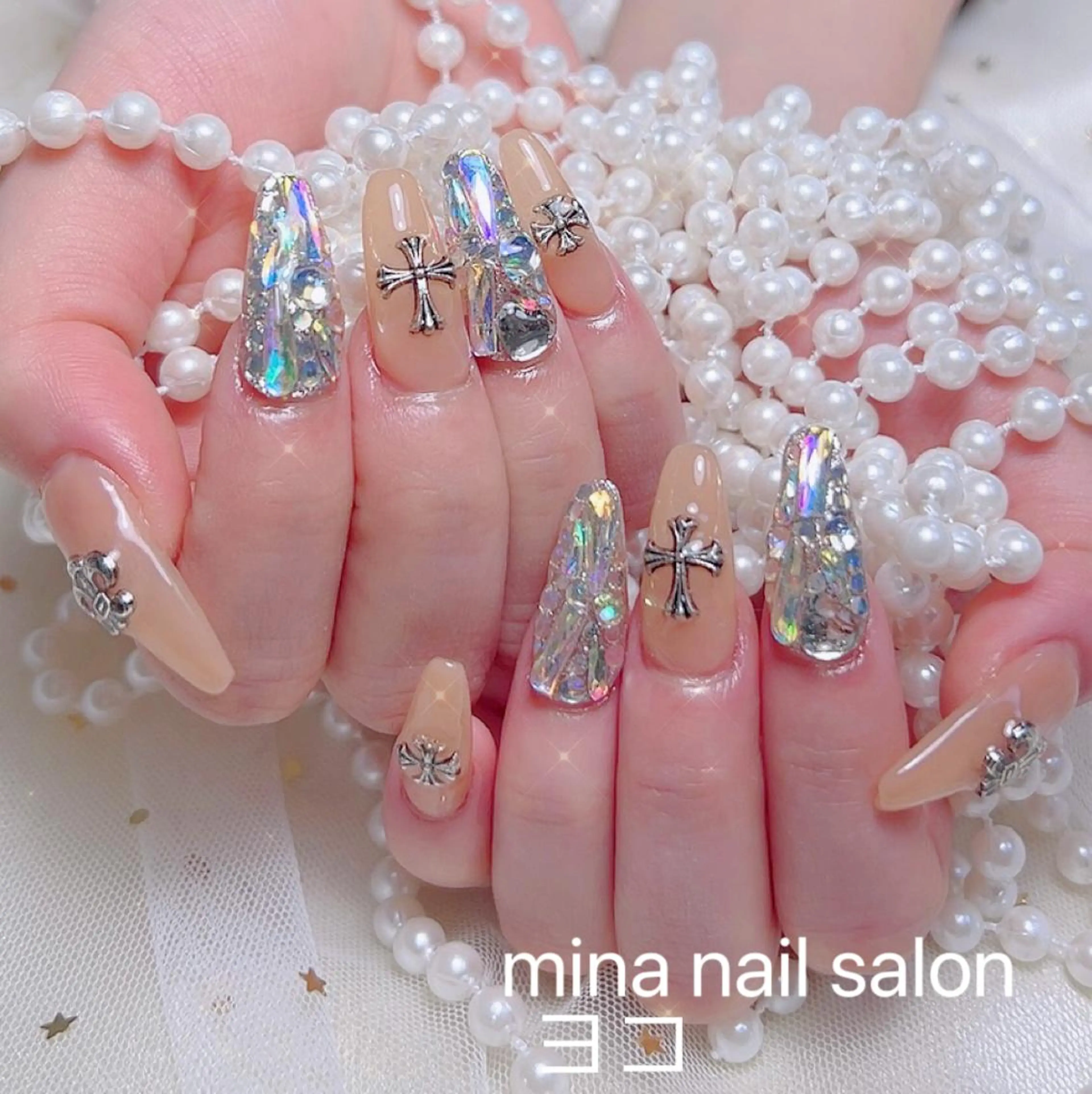 ネイル Mina🧸 韓国風ネイル🎀のネイルデザイン