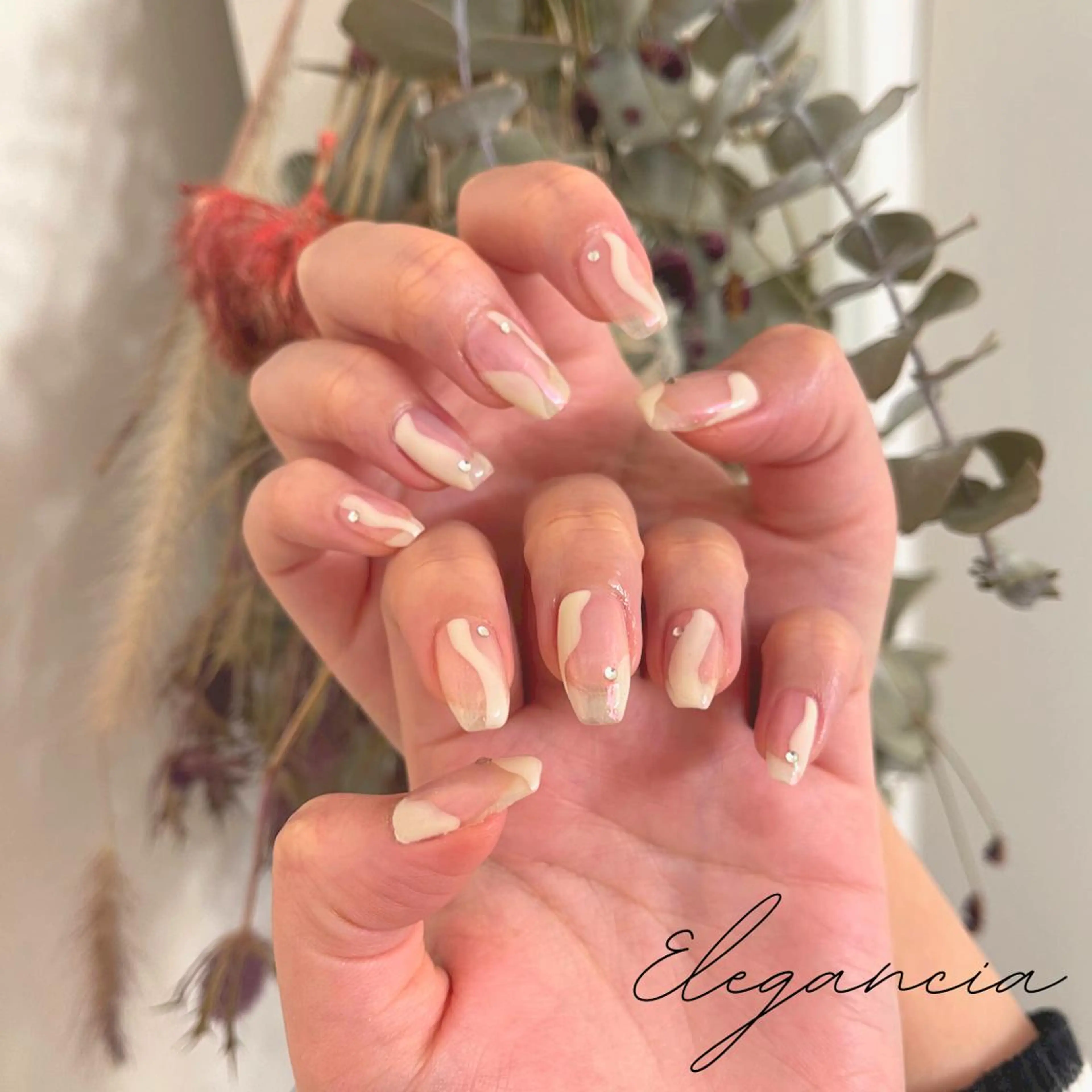 カラー ネイル ハンドネイル Elegancia. Hiromiのネイルデザイン