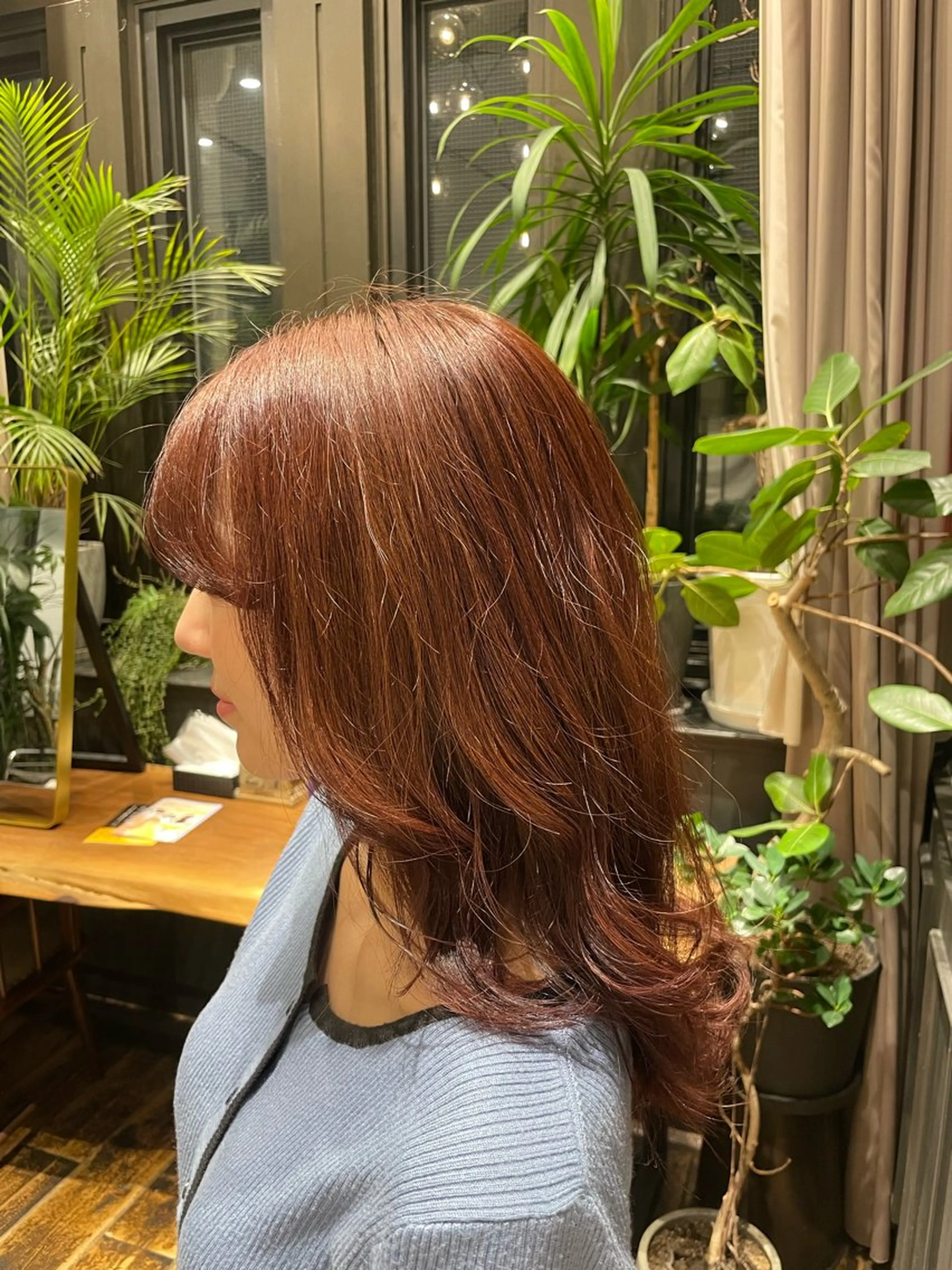 セミロング カラー Hiroka / NANAのヘアスタイル