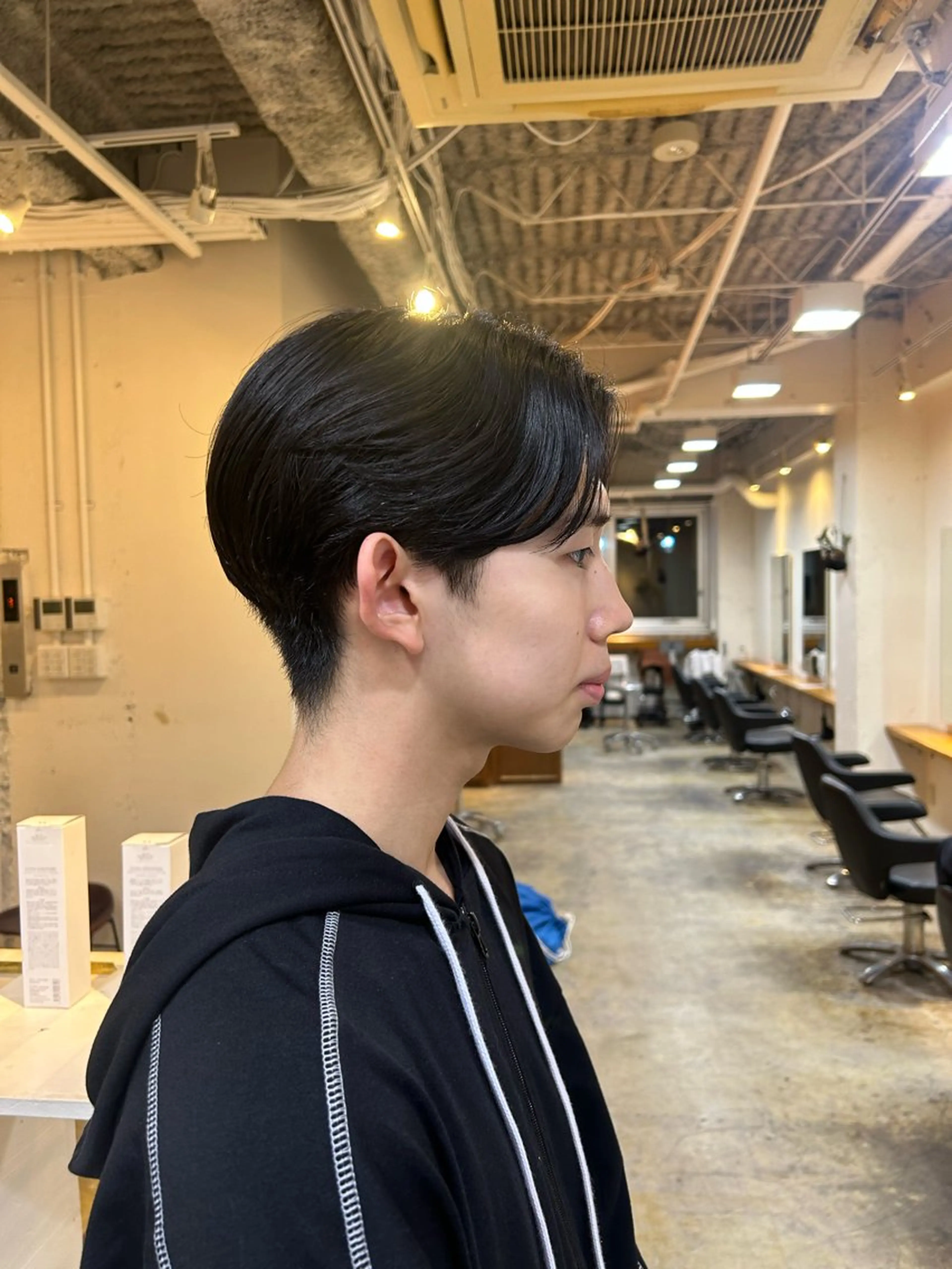 パーマ メンズ カット パーマ ナチュラル大人っぽい スタイル　MAORIのヘアスタイル