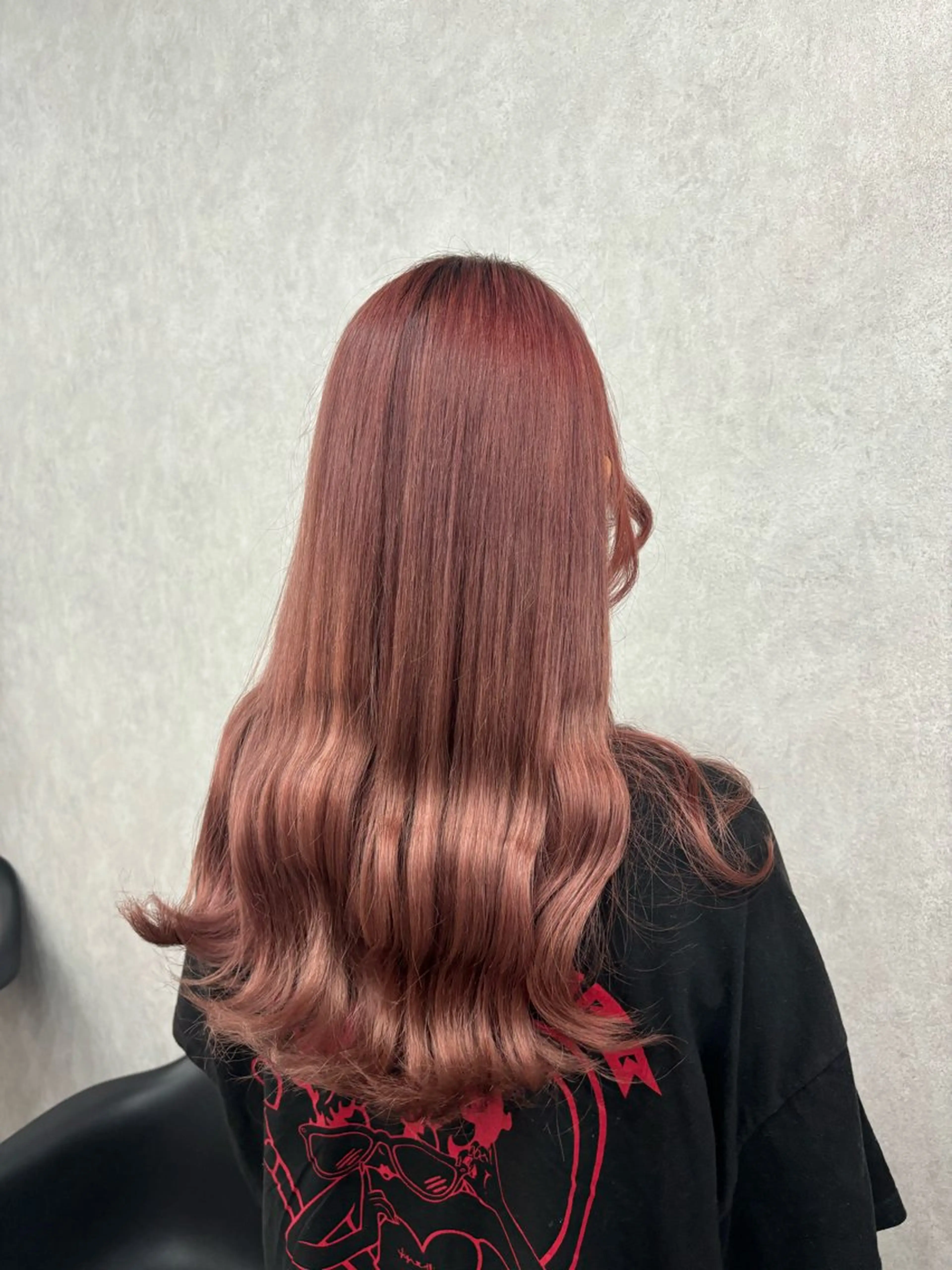 ロング ブリーチ予約率90% 以上✨森山陽向のヘアスタイル