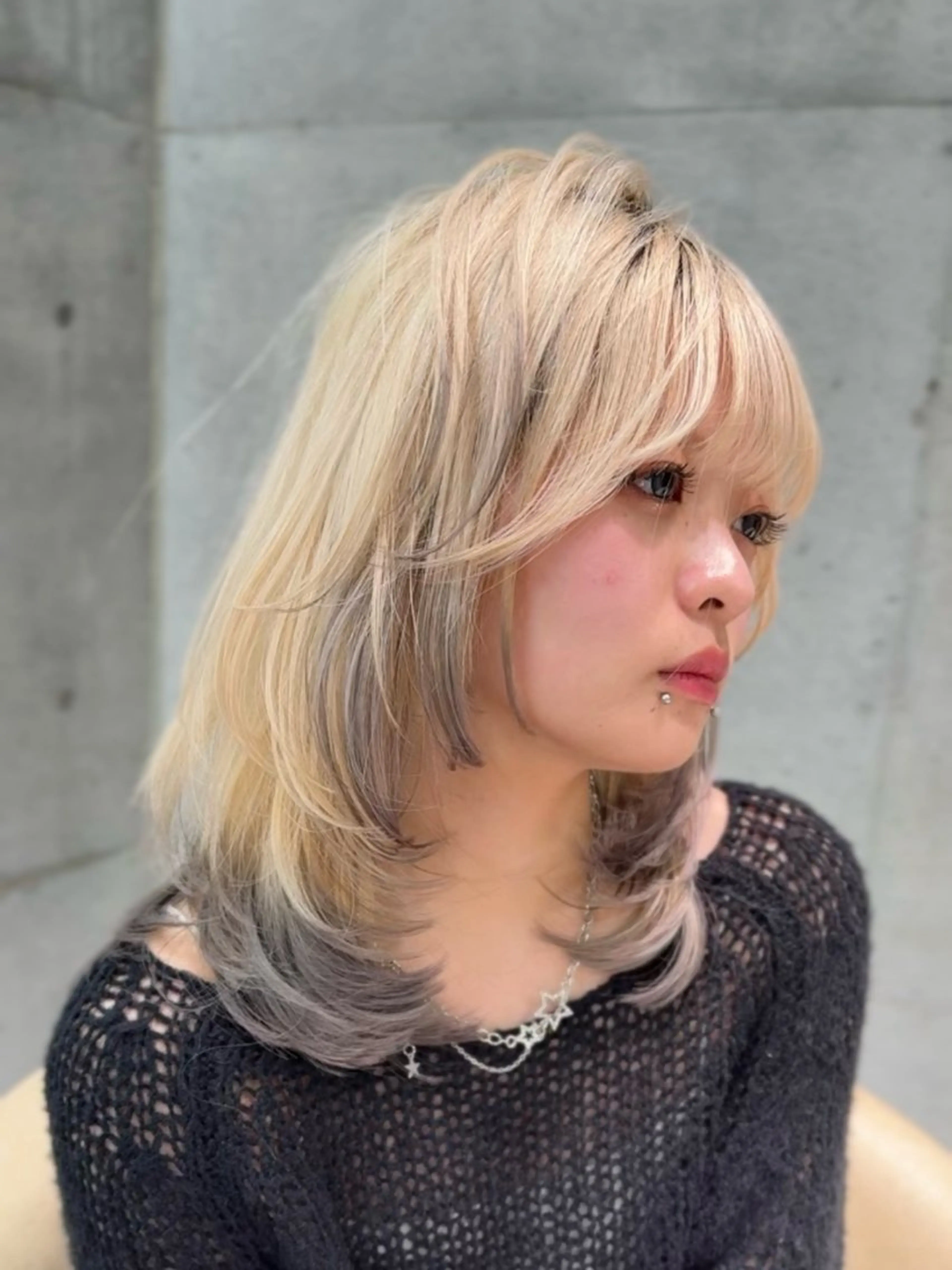 ミディアム カラー カット ヘアカラー トリートメント ヘアセット ケアブリーチ 韓国レイヤーKYONのヘアスタイル