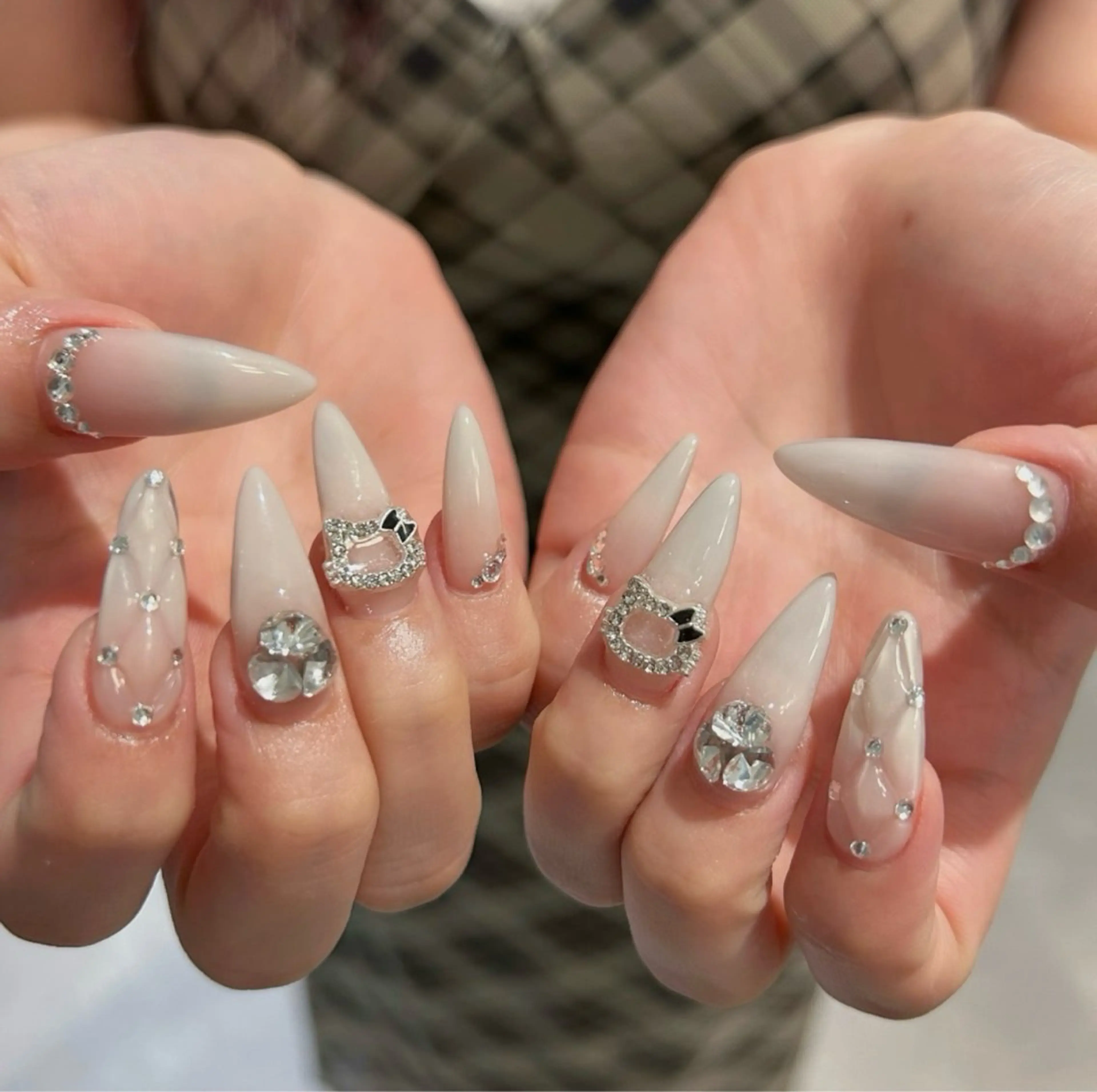 ネイル ain nailのネイルデザイン