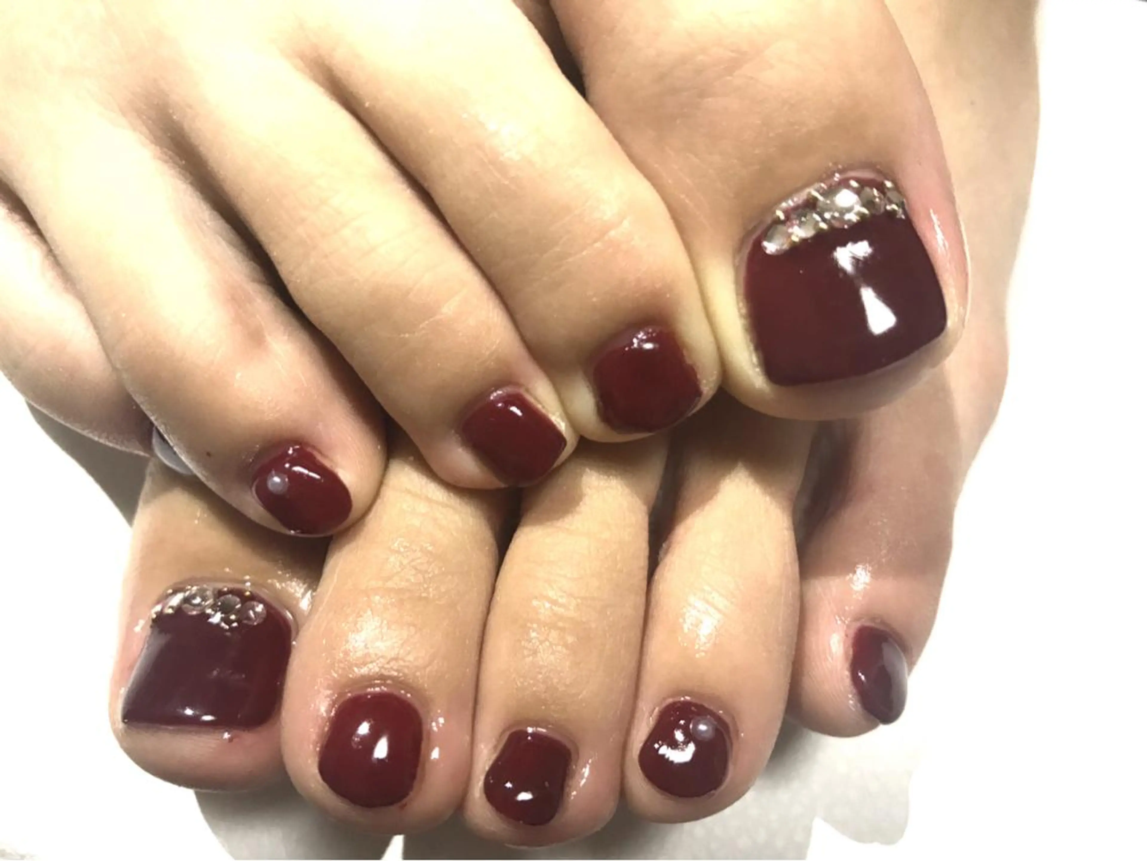 ネイル ボルドー ストーンネイル フットネイル Flam Nailのネイルデザイン