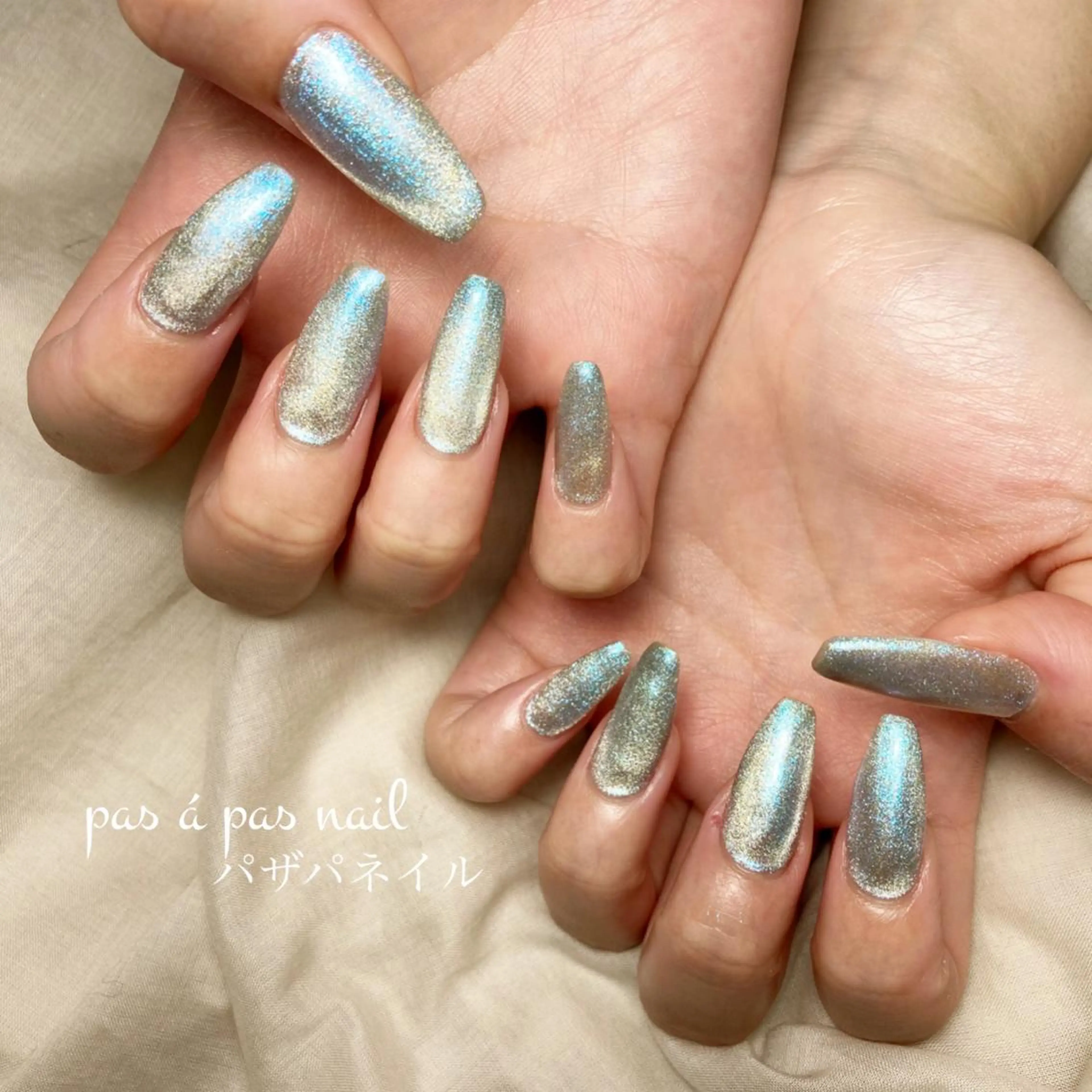 セミロング ネイル ハンドネイル Yakko pas á pasのネイルデザイン