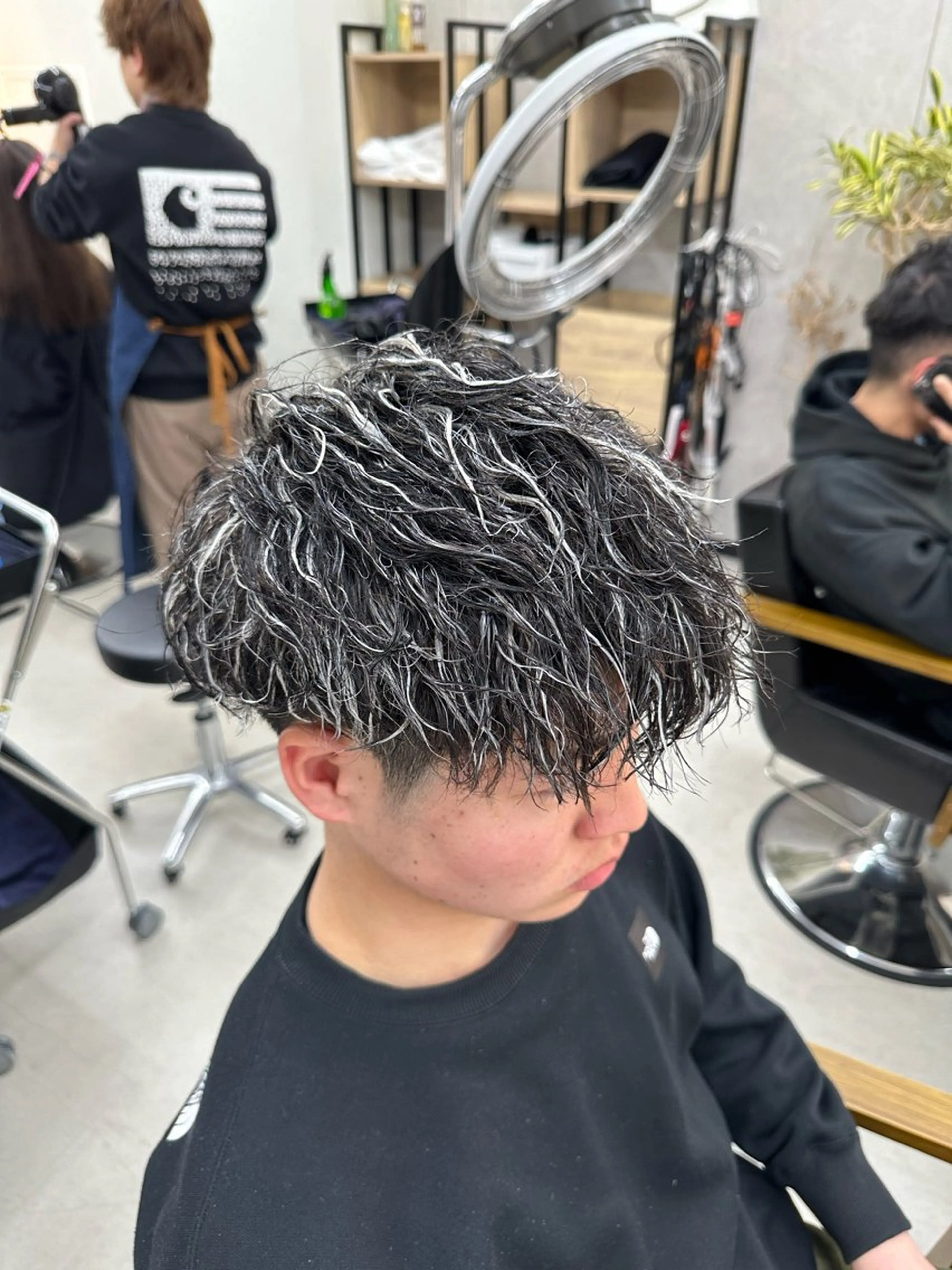 カラー パーマ メンズ カット ヘアカラー パーマ 𝐑𝐲𝐮𝐤𝐢 【店長】ALEAPのヘアスタイル