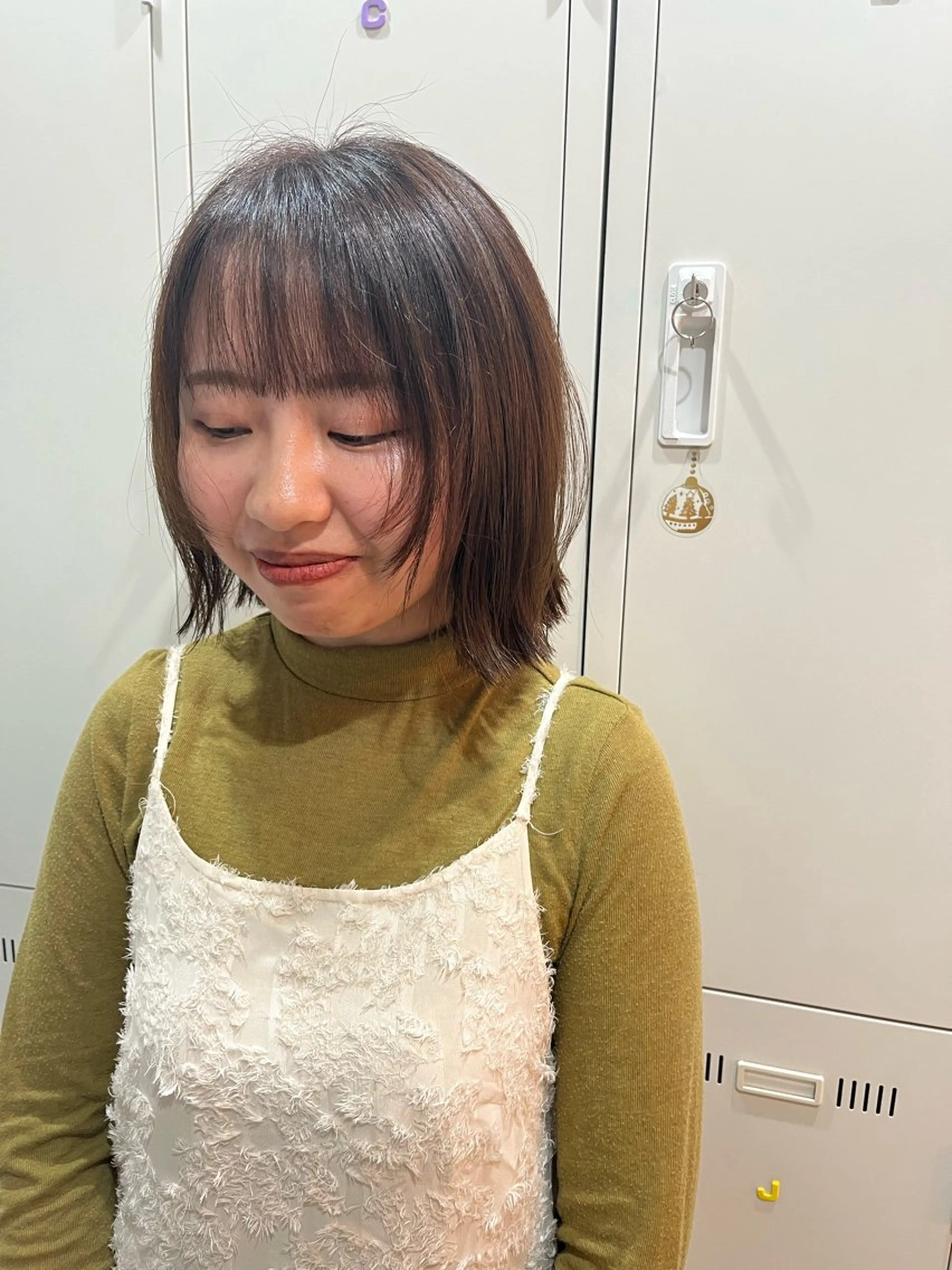 ショート カラー ボブレイヤー ベージュカラー ボブ レイヤーカット カット ヘアカラー トリートメント 🐻‍❄️森山愛結美 🤍N°uairoのヘアスタイル
