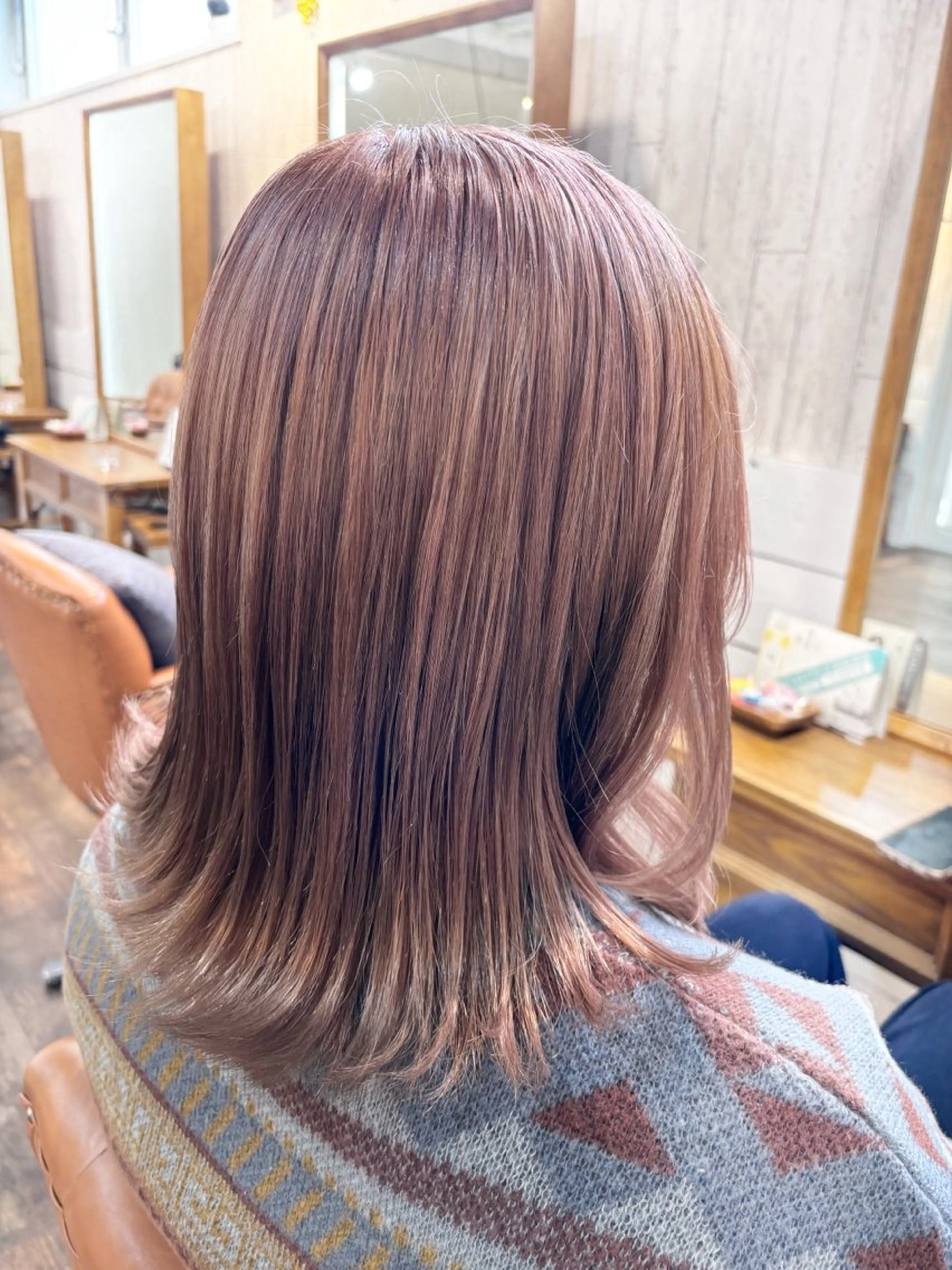 ミディアム ブリーチなしW カラー✳︎ayaneのヘアスタイル