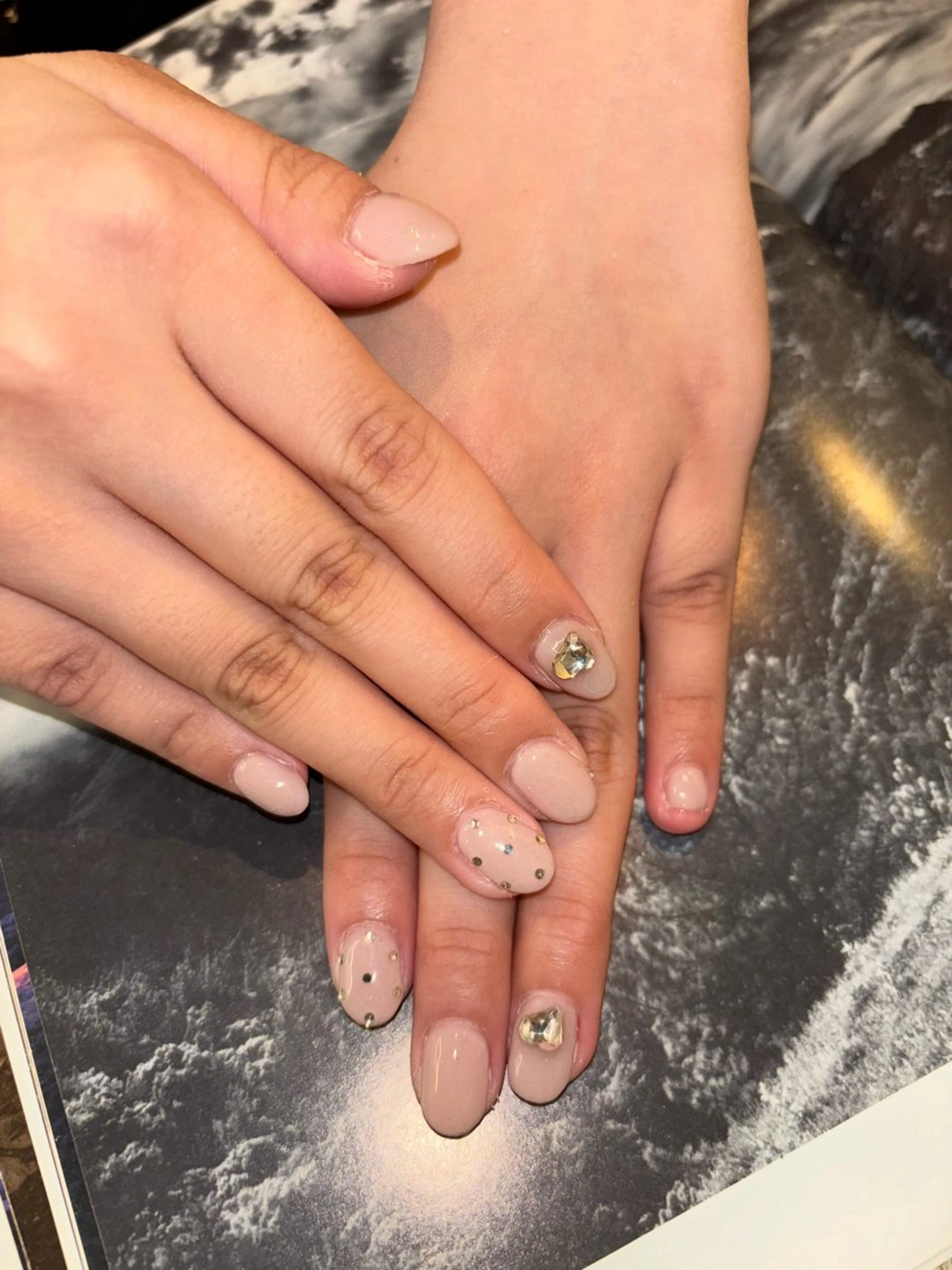 ネイル ワンカラーネイル ハンドネイル era Sahoのネイルデザイン