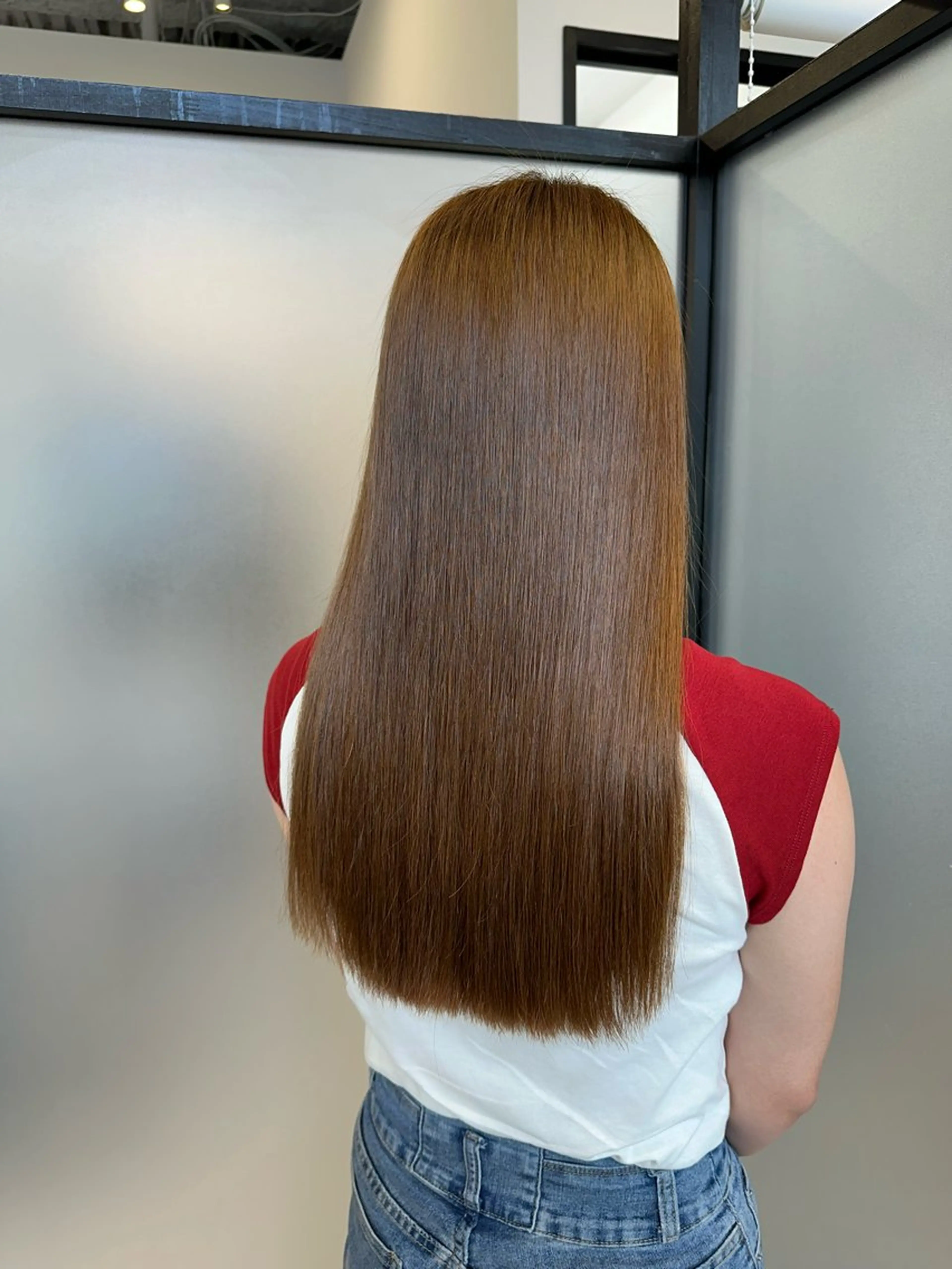 ロング ブリーチ毛にもできる 縮毛矯正OJIROのヘアスタイル