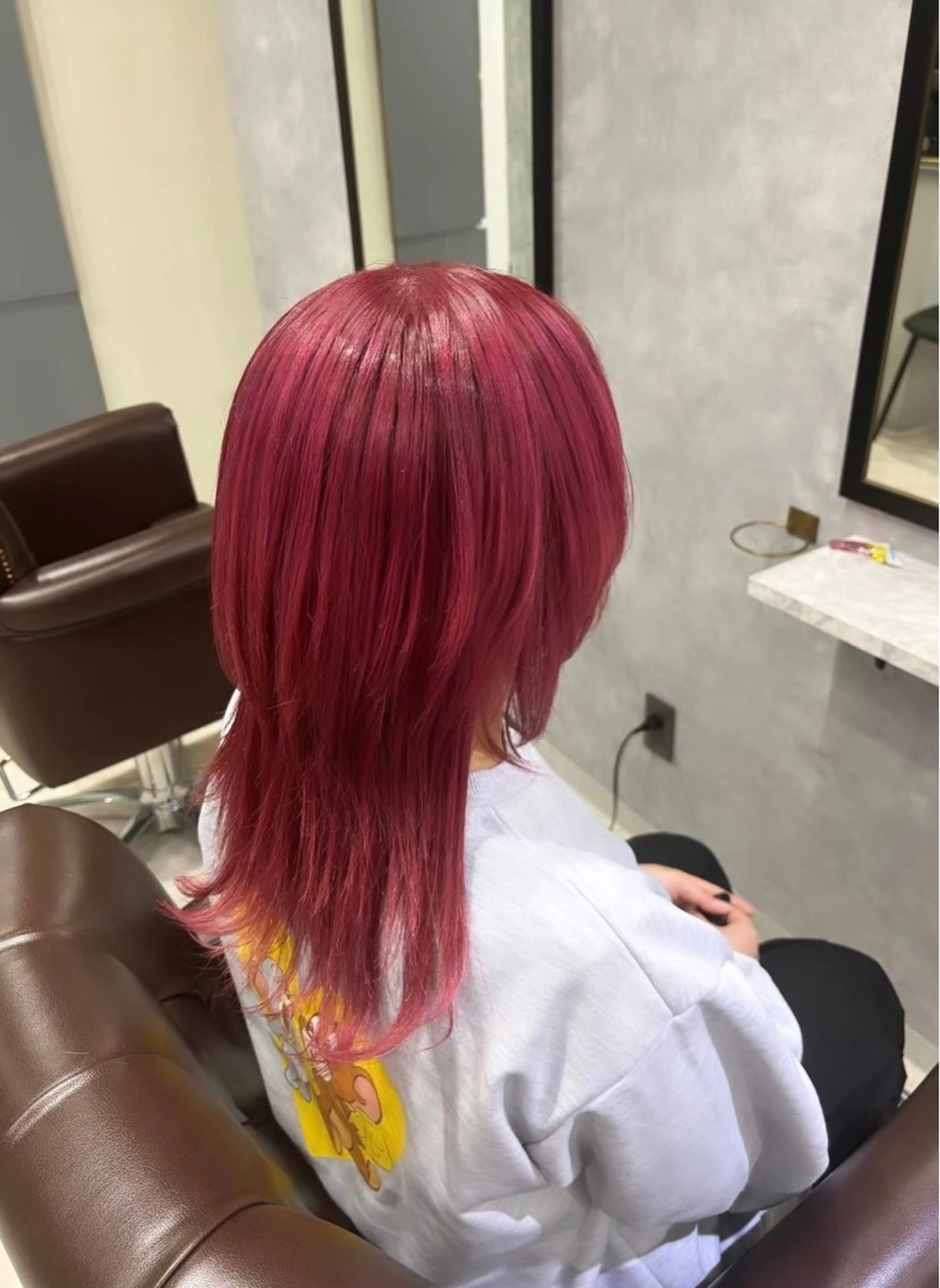 ミディアム カット ヘアカラー 🐶カラー特化🌈 池袋/ハイトーン/陸のヘアスタイル