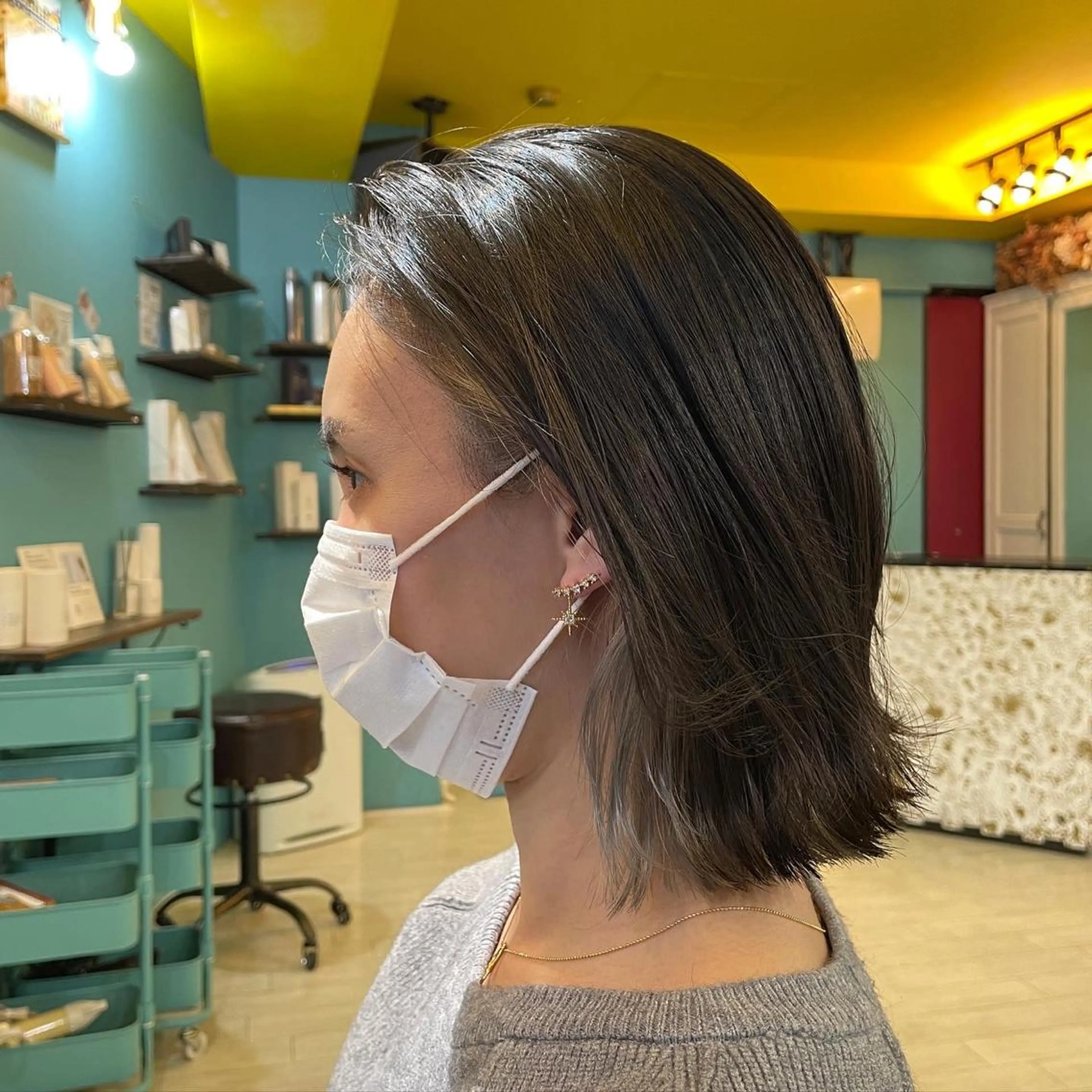 ミディアム カラー インナーカラー シルバー ホワイトシルバー Share  Salon  Reco【GARDEN】所属・末石 智のヘアスタイル