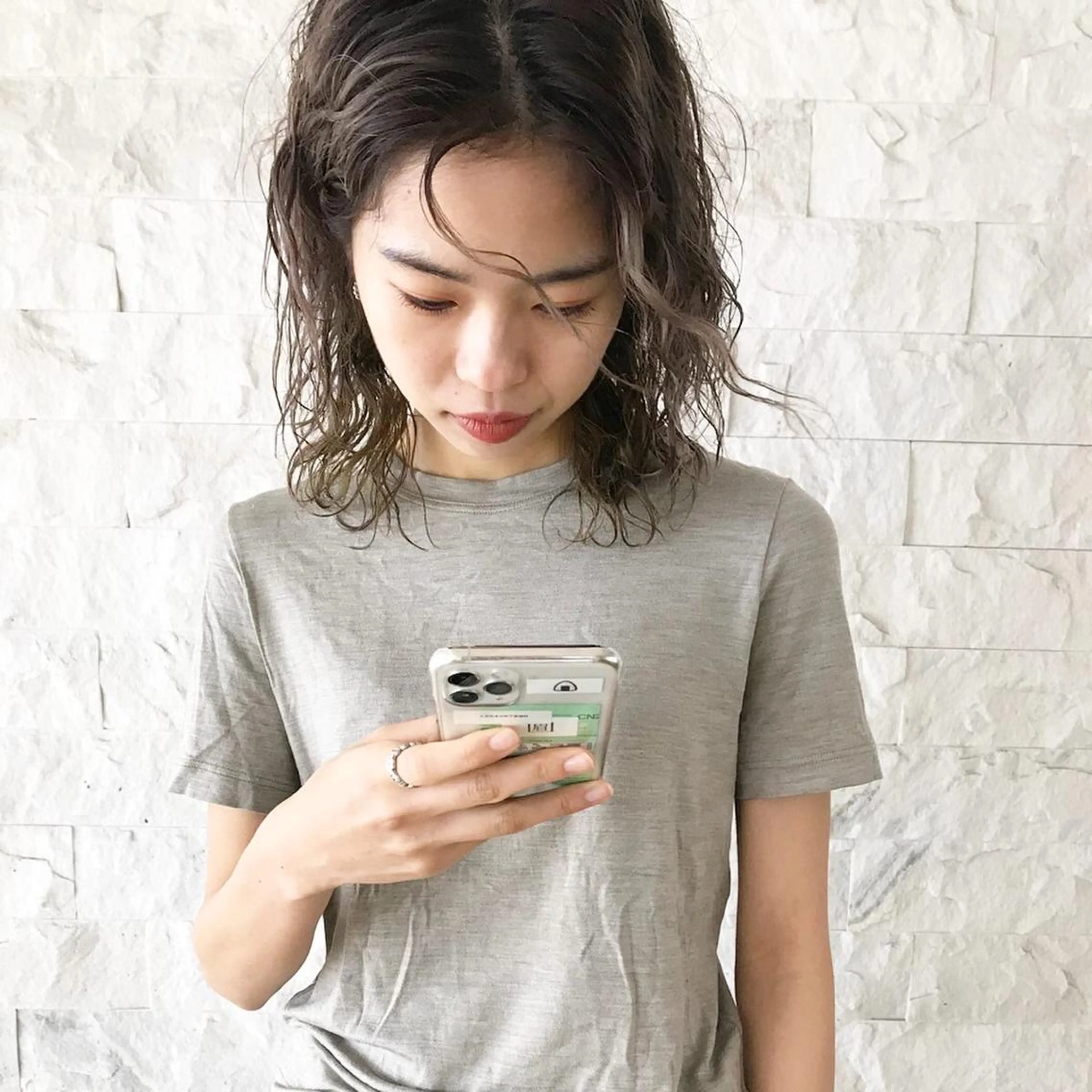 ミディアム カラー カット パーマ suvvy hairsalonのヘアスタイル