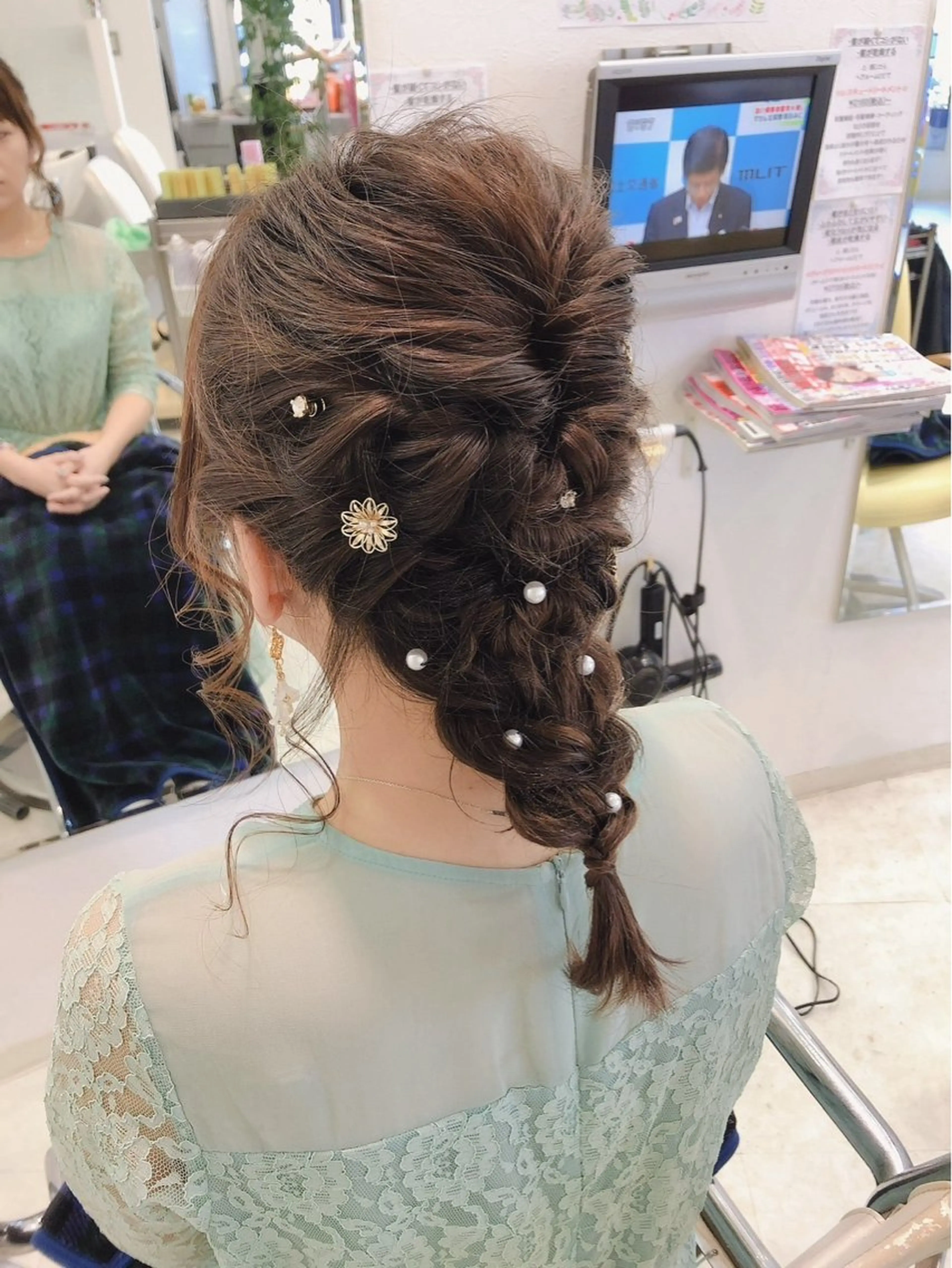ヘアアレンジ ヘアセット BiBi-NEXT-所属・茂木 あゆかのヘアスタイル