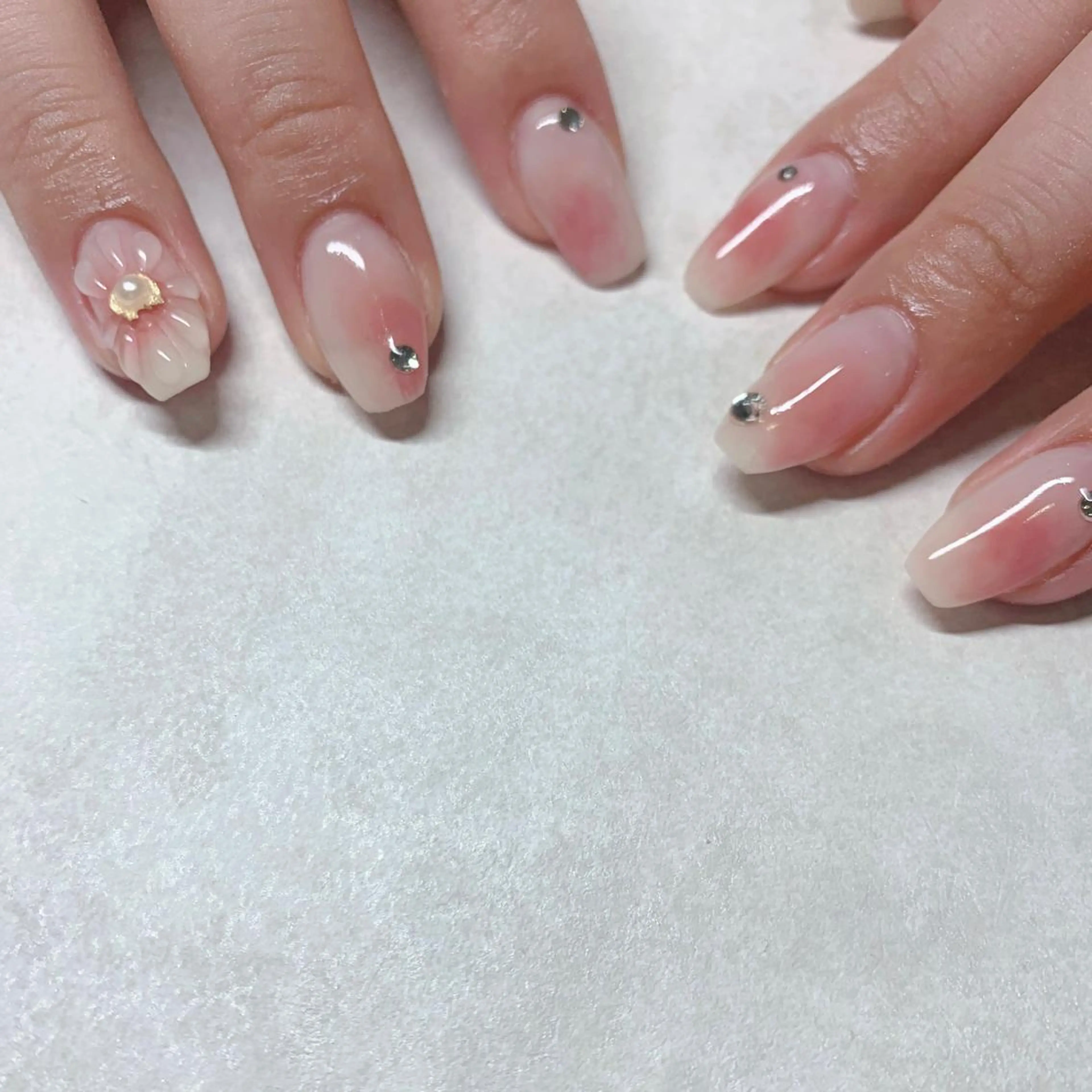 カラー ネイル ハンドネイル Cozy_ ilumのネイルデザイン