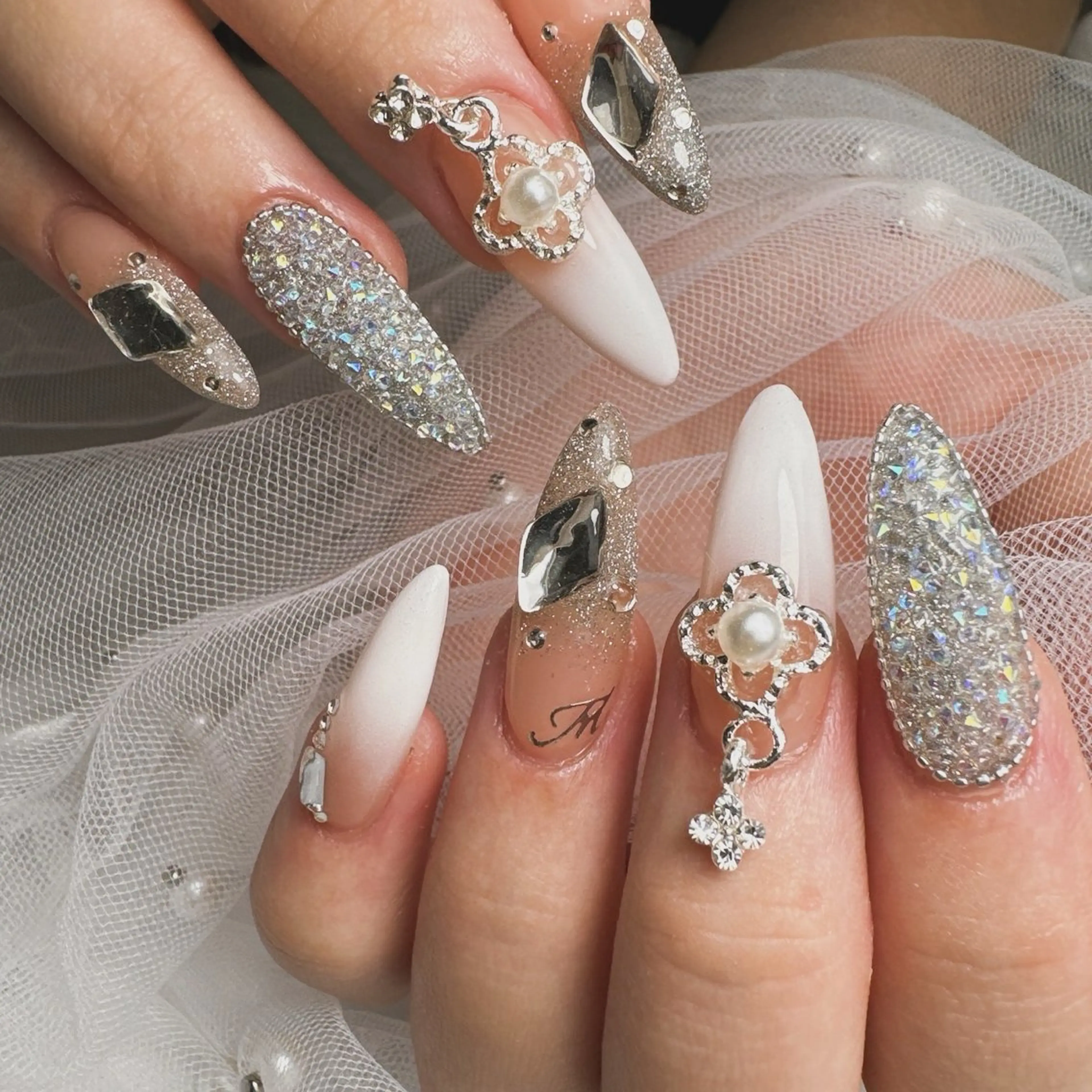 ネイル M. freenailのネイルデザイン