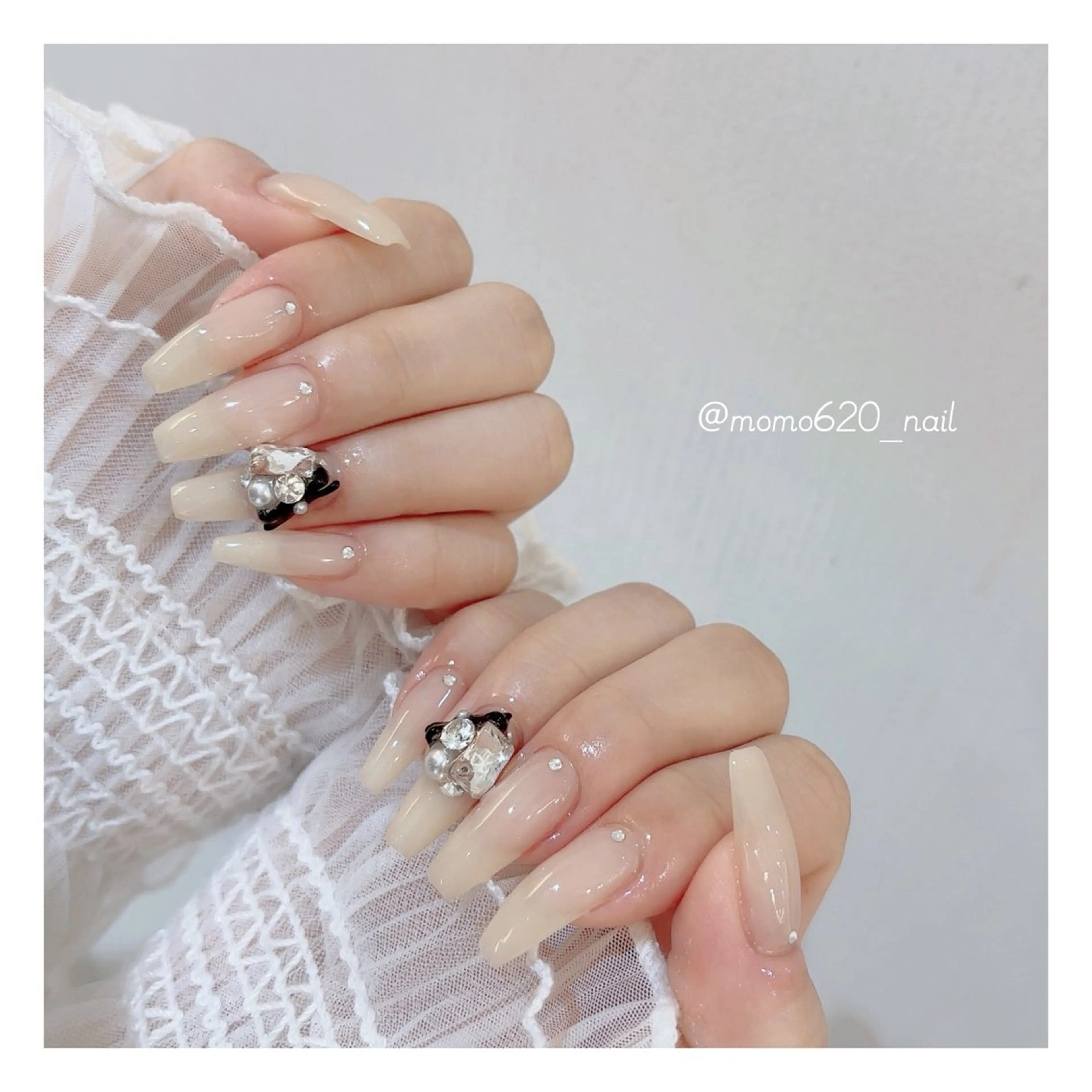 ネイル キラキラネイル ハンドネイル nailsalon moca 堀江店所属・moca堀江店 momokaのネイルデザイン