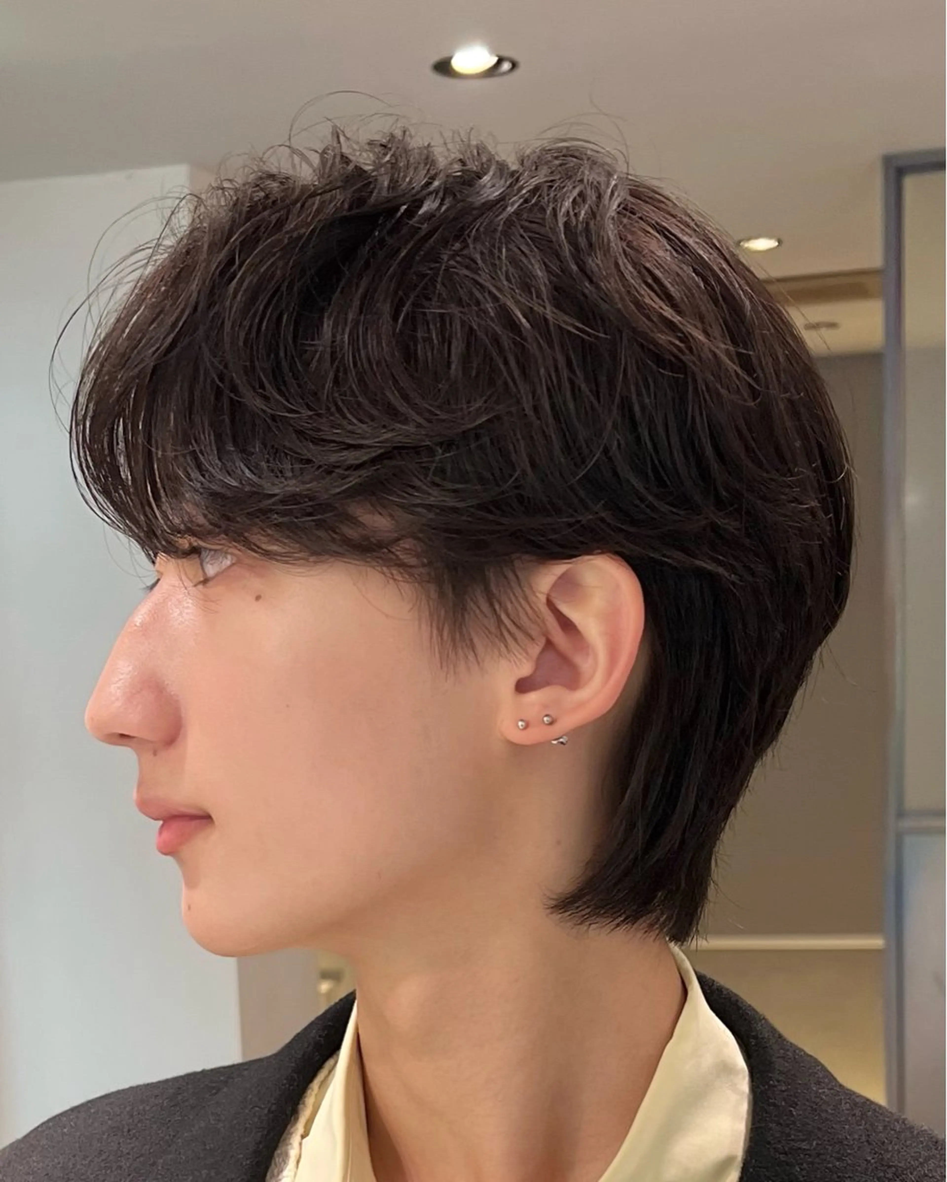 パーマ メンズ センターパート メンズパーマ ニュアンスパーマ カット パーマ Qin shaire salon 原宿verno店所属・【センターパート】 ETO／江藤翼の眉毛・アイブロウイメージ