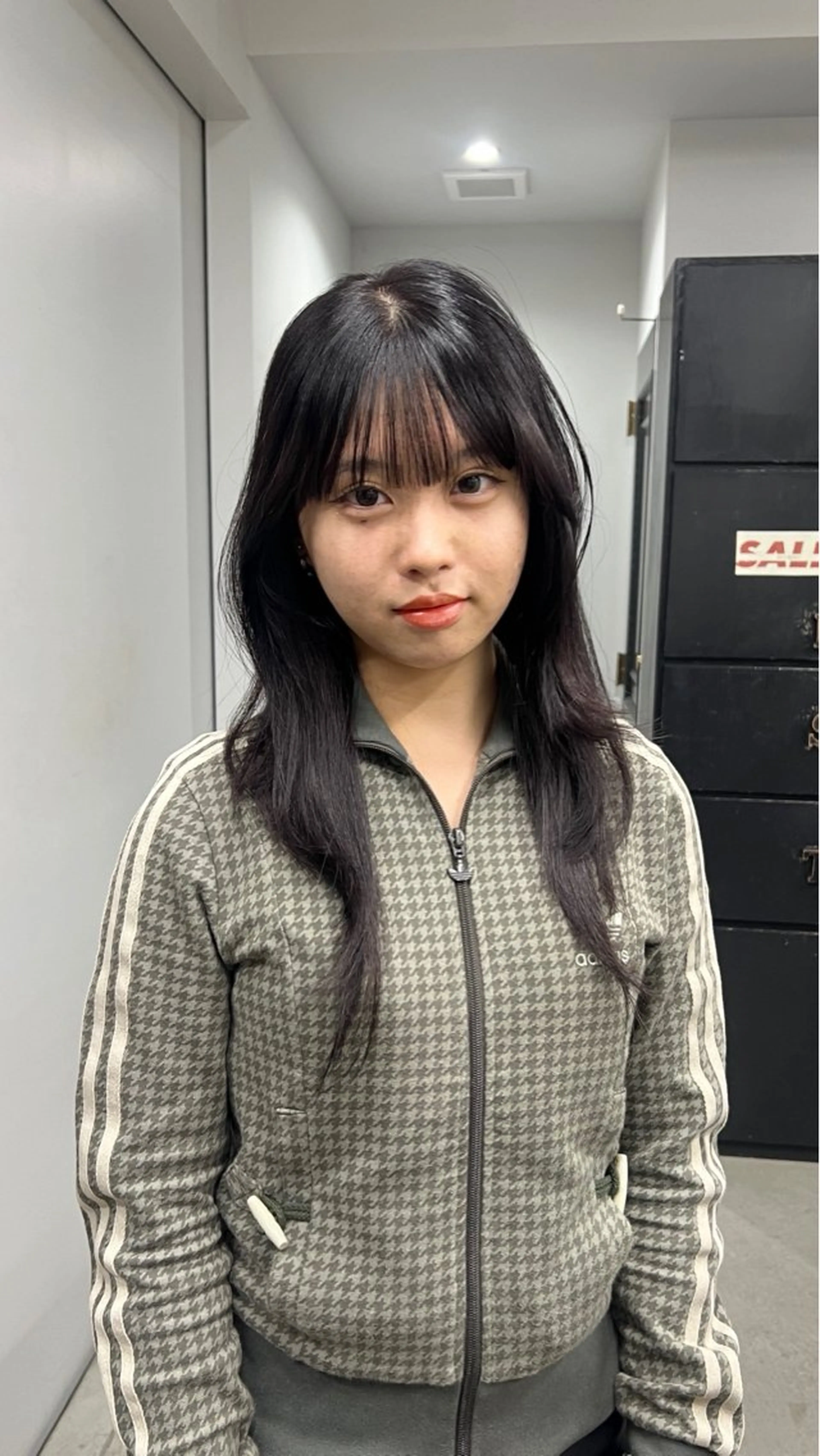 ロング 千田 紗羽のヘアスタイル