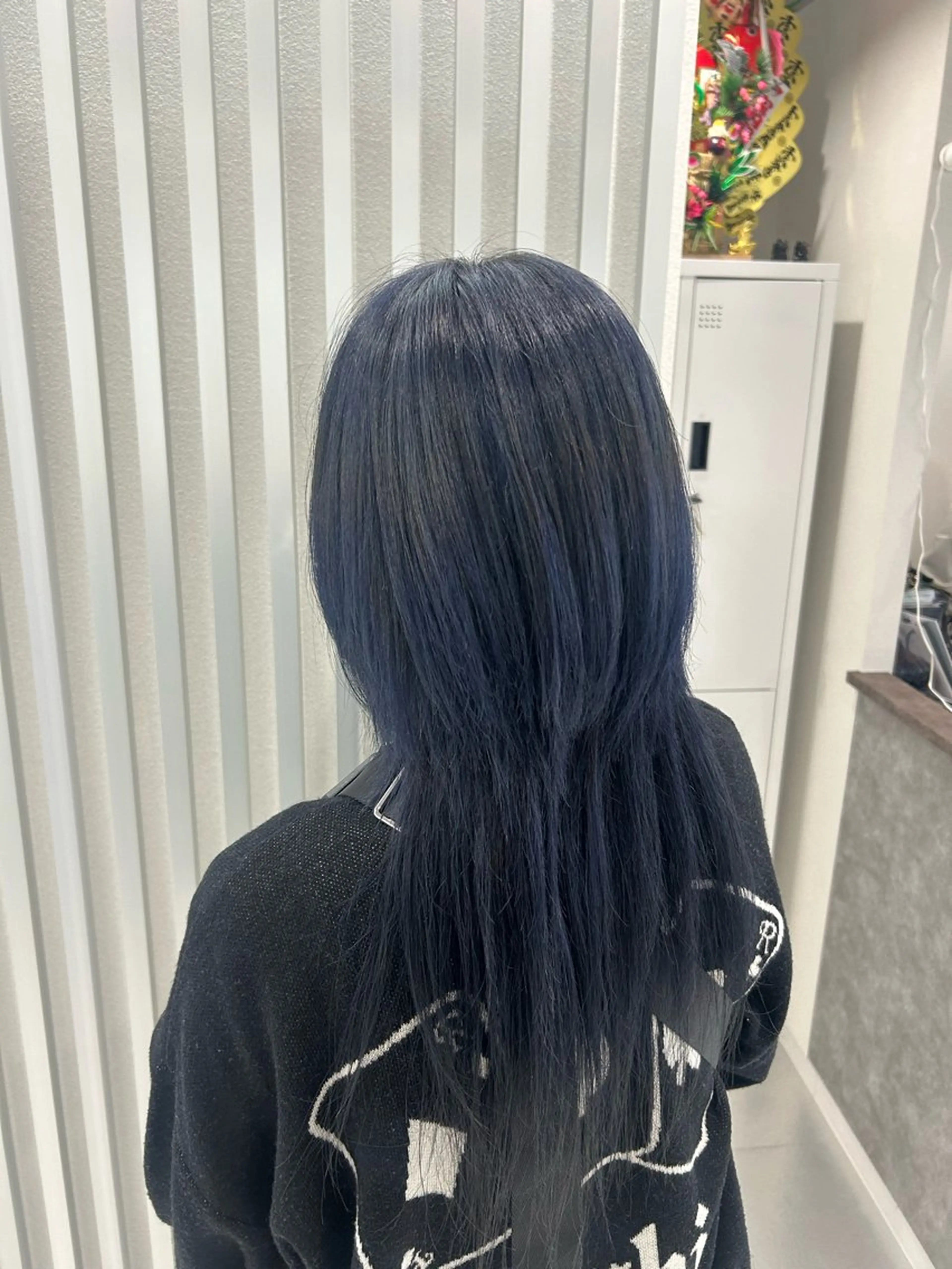 カラー ブルーカラー カット ヘアカラー あやめ🪽 オリーブ/ハイトーンのヘアスタイル