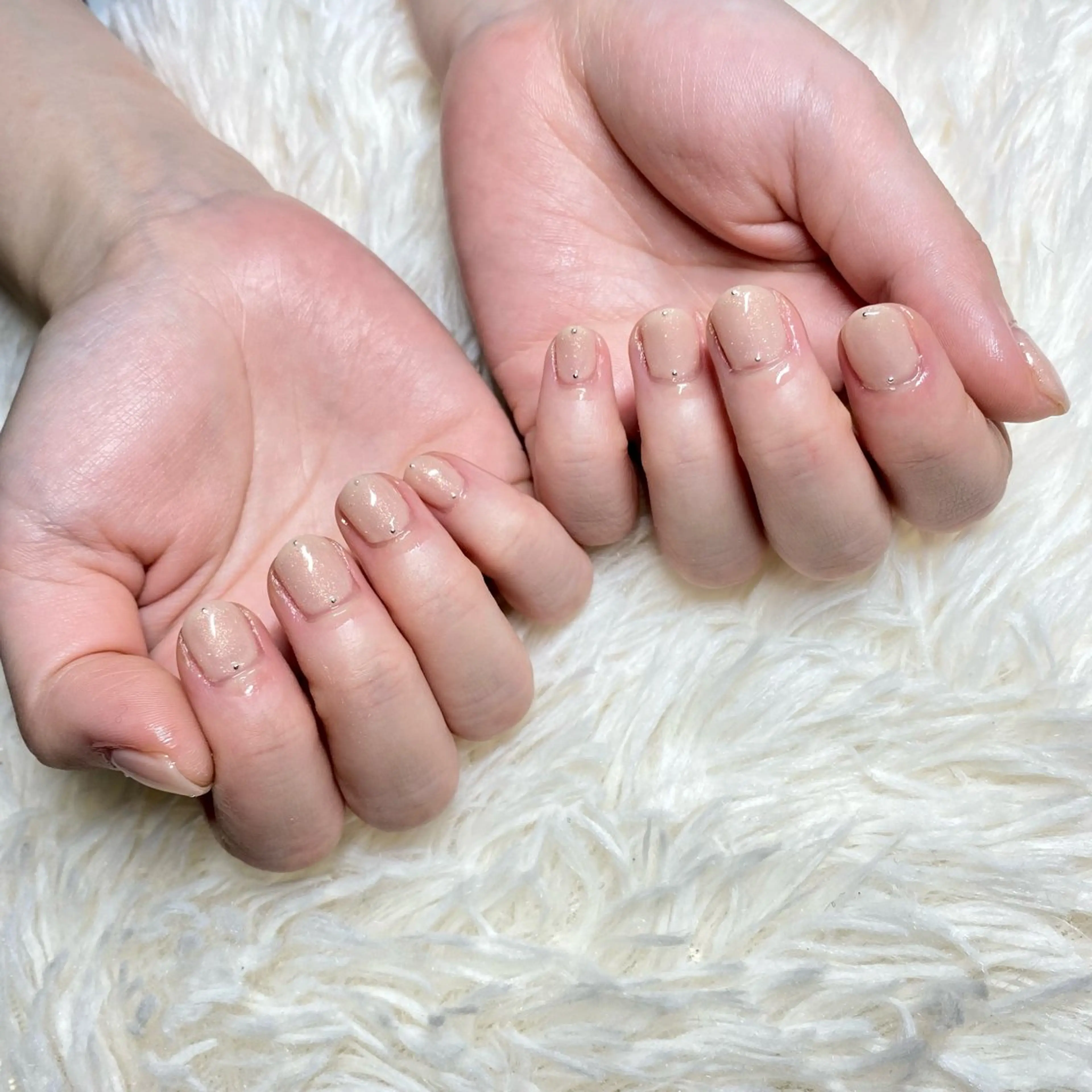 ネイル ラメ(グリッター) オフィスネイル ハンドネイル nail salon Ecrin所属・前島 稀歩のネイルデザイン