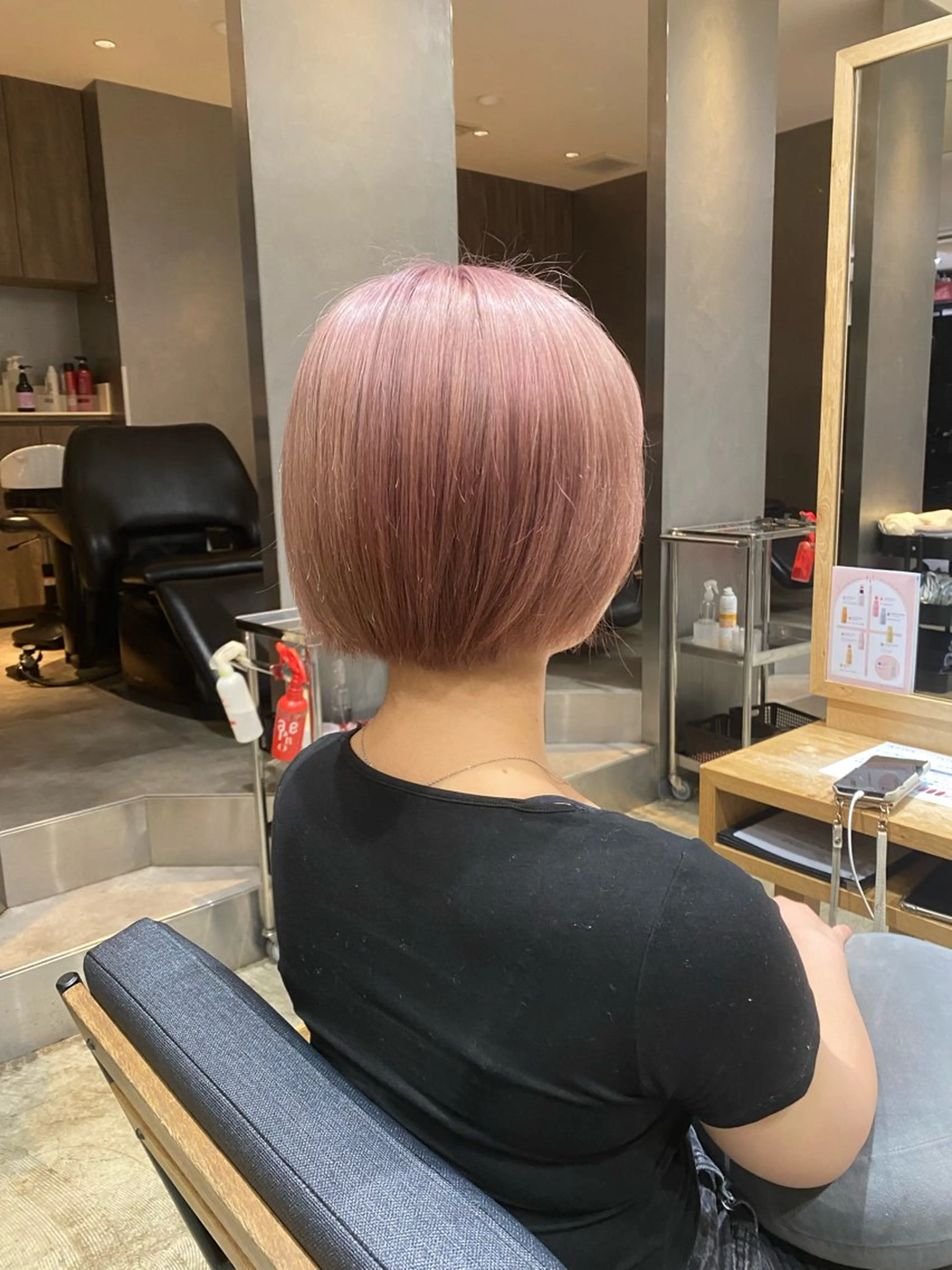 ショート ボブ 稲田 ことみのヘアスタイル