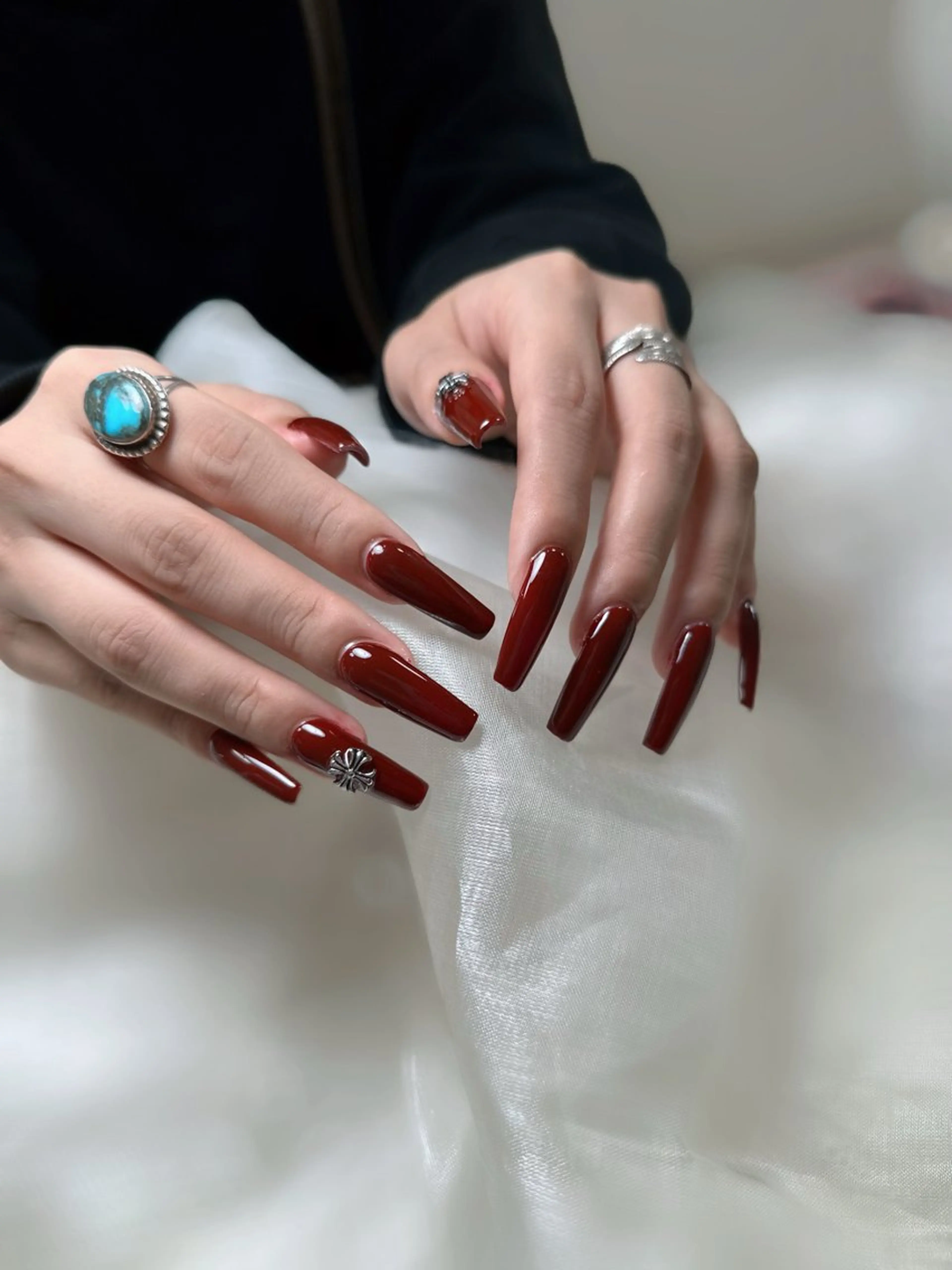 ネイル 長さ出し ワンカラーネイル ハンドネイル Maggie nailクロのネイルデザイン