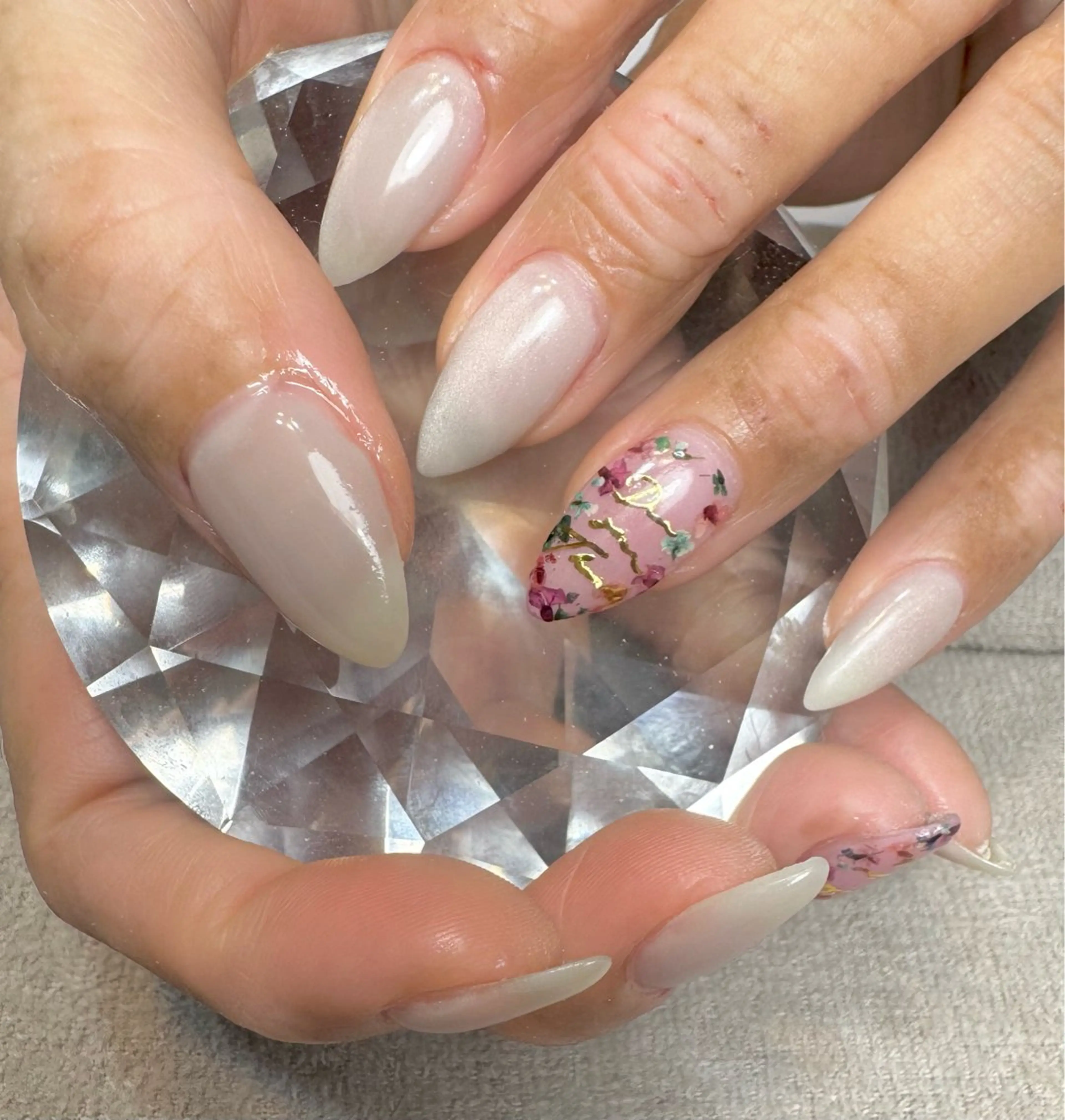 ネイル フラワーネイル LinoTino nailのネイルデザイン