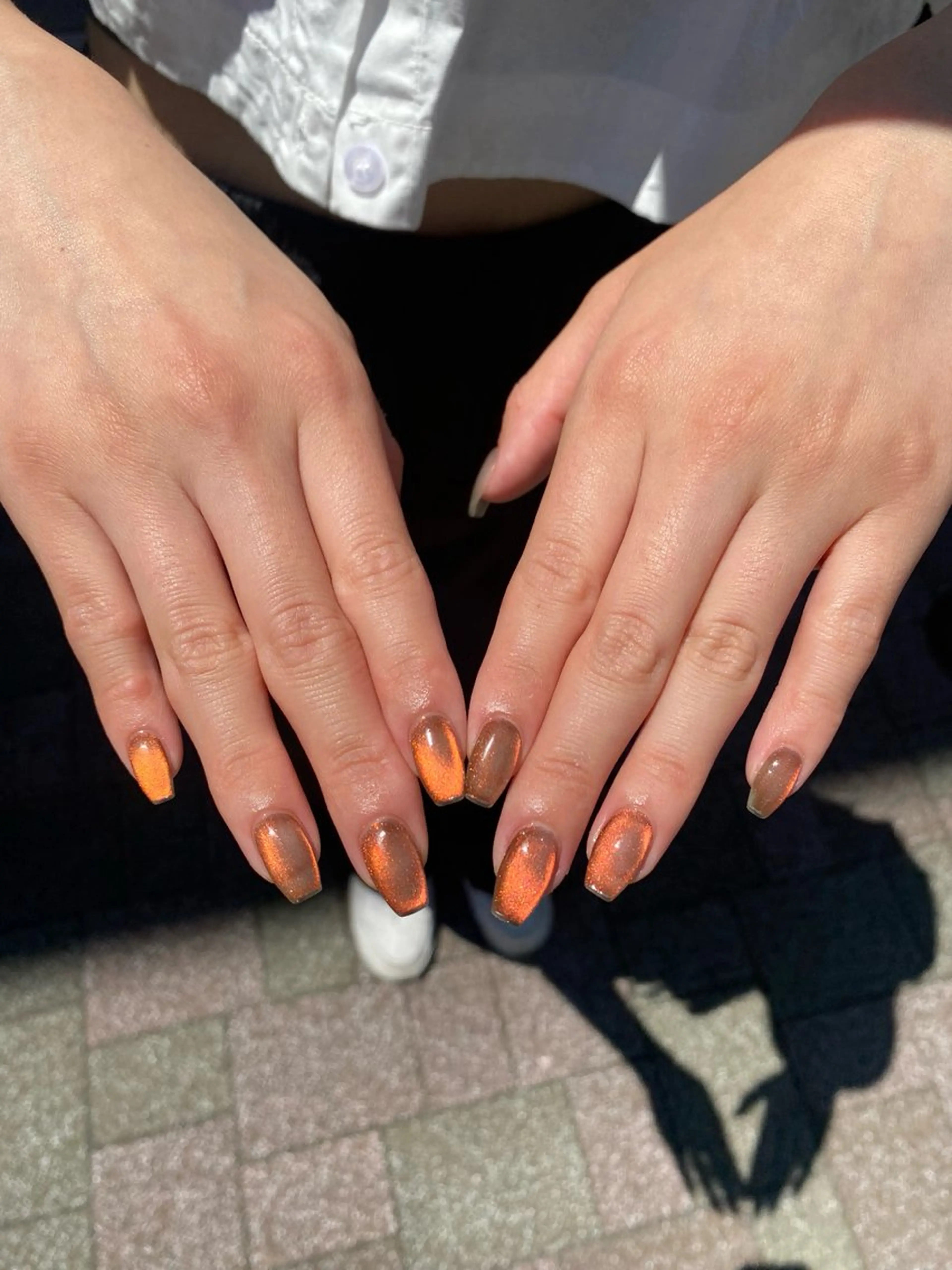ネイル アートネイル マグネットネイル ミラーネイル シルバー シンプルネイル ハンドネイル NANA RIKOのエステ・リラクイメージ