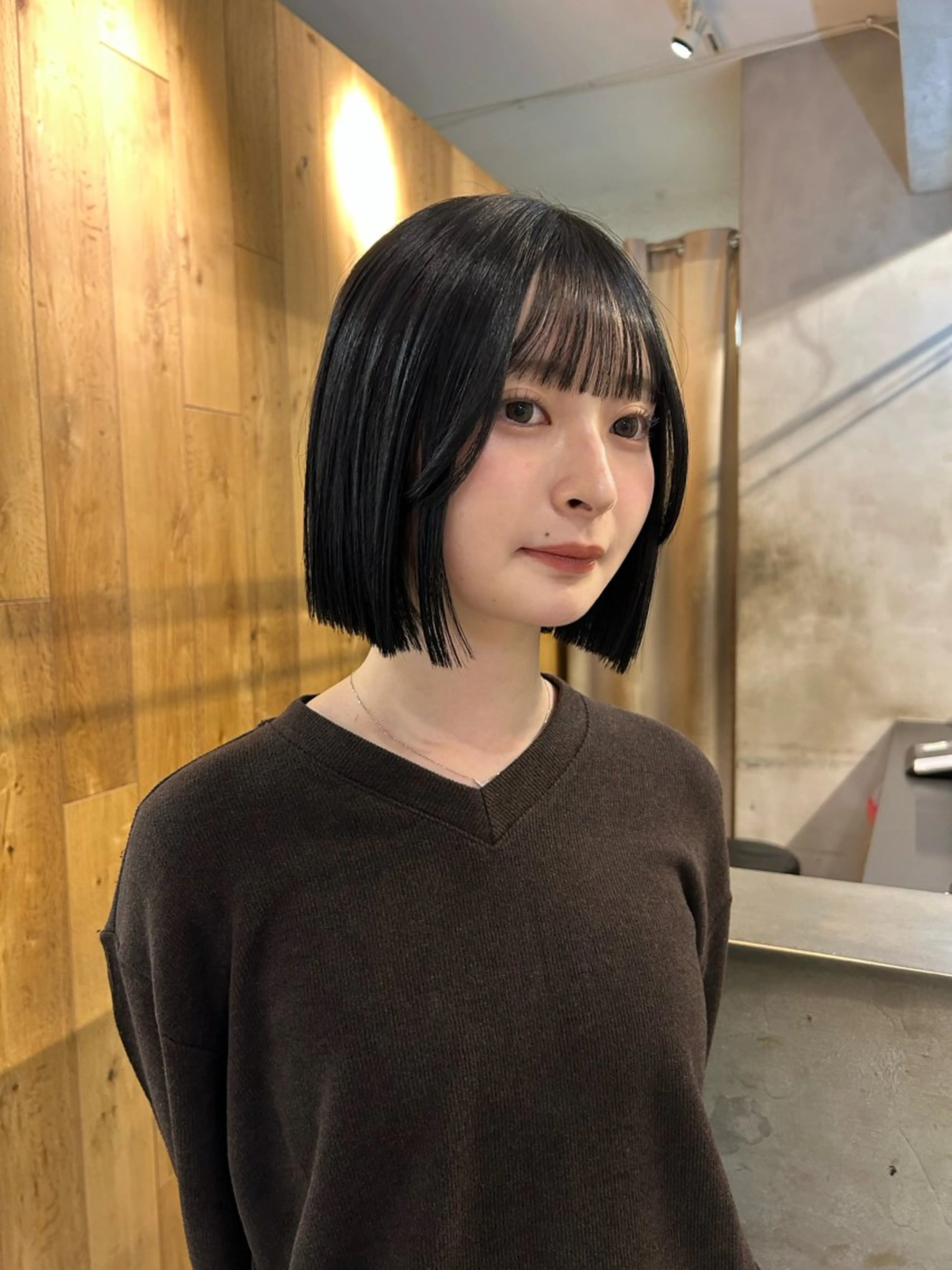 ショート カラー カット ヘアカラー Lomalia Moemiのヘアスタイル