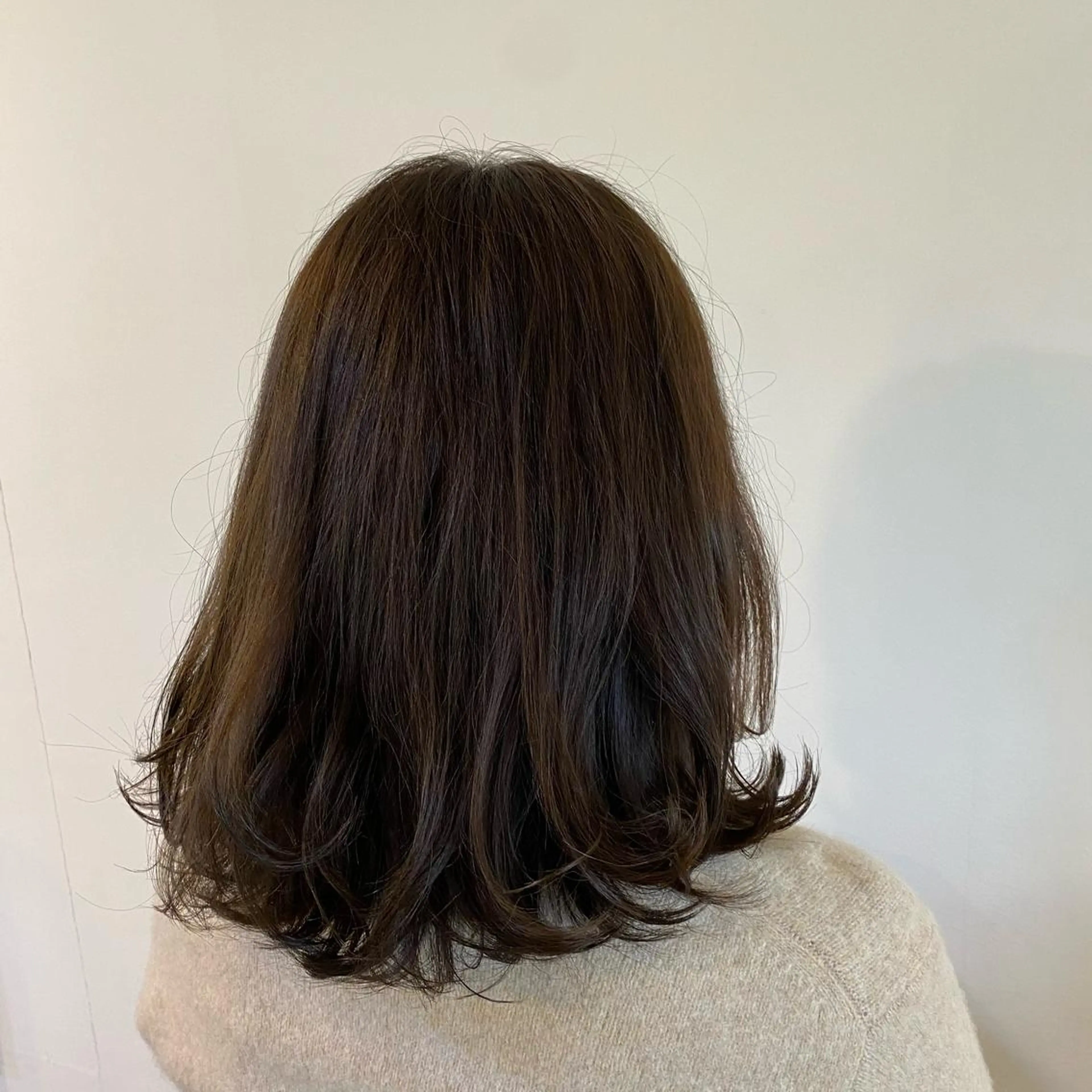 ミディアム アッシュ ヘアカラー トリートメント geep Ryoyaのヘアスタイル