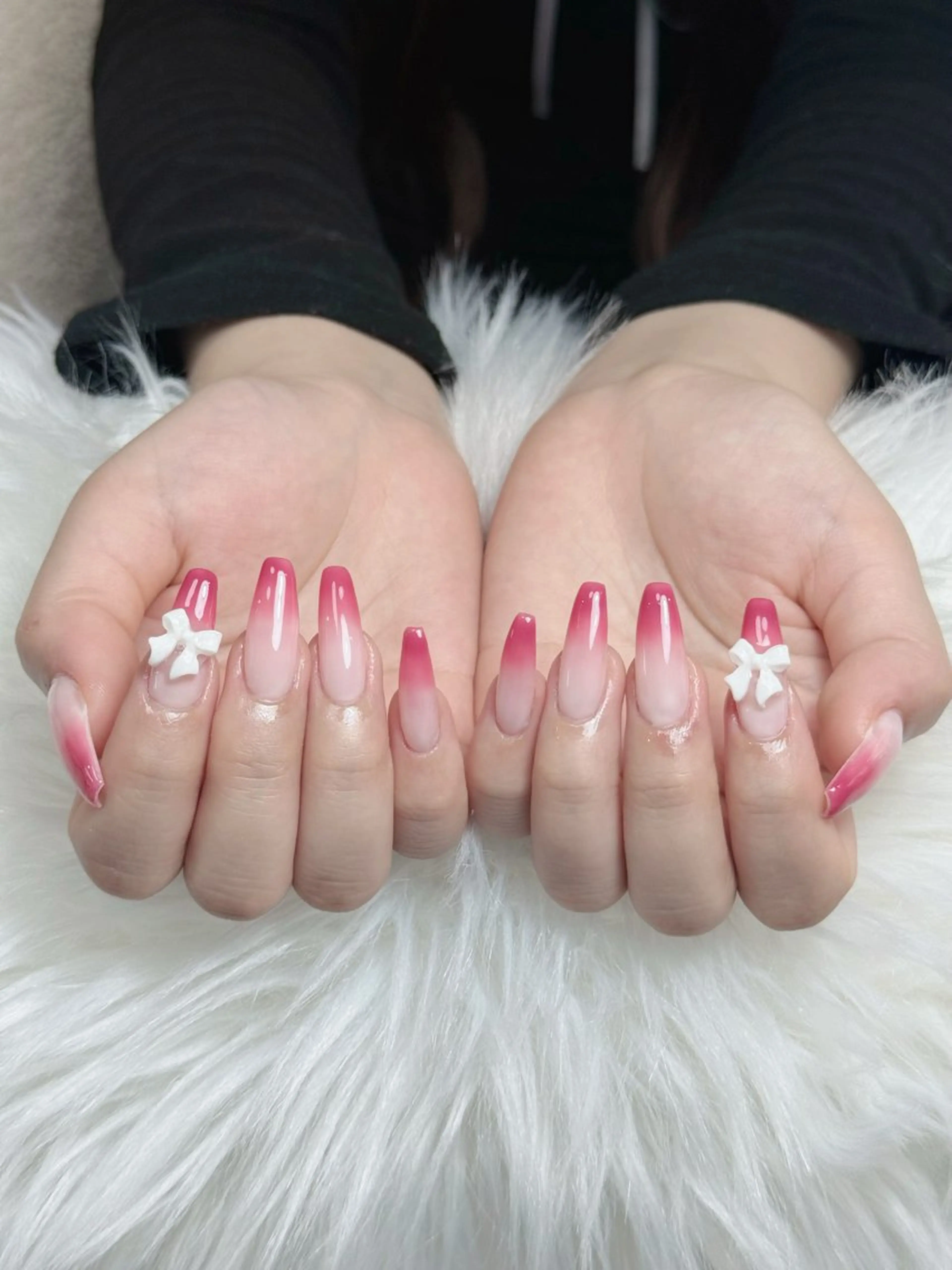 ネイル フレンチネイル ジェルネイル キラキラネイル 韓国ネイル マグネットネイル Julli nail studio所属・Julli NailStudioのネイルデザイン