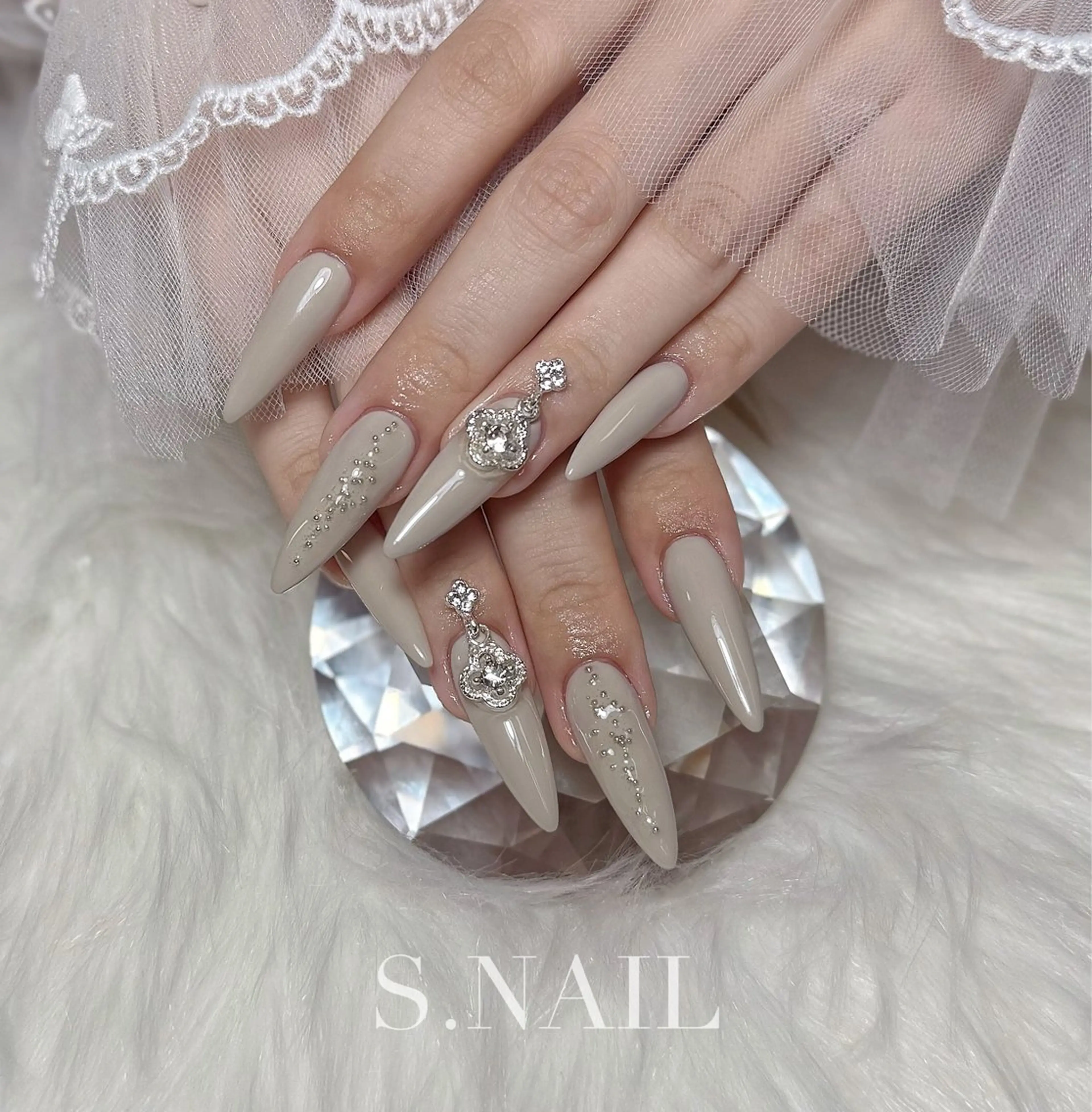 ネイル 持ち込み ハンドネイル S♡NAIL所属・S.NAIL Suuのネイルデザイン