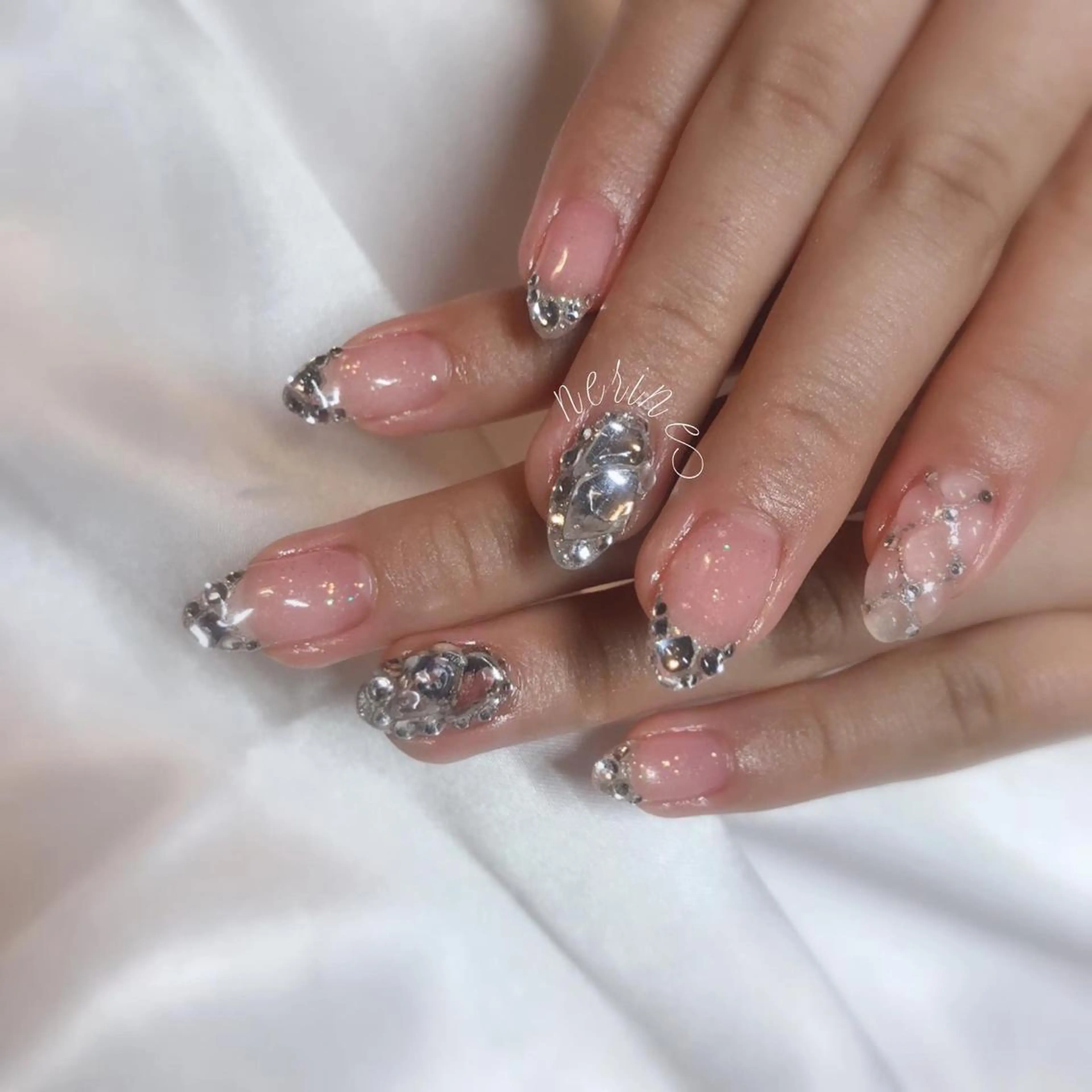 ネイル ハンドネイル NAILST Naomiのネイルデザイン