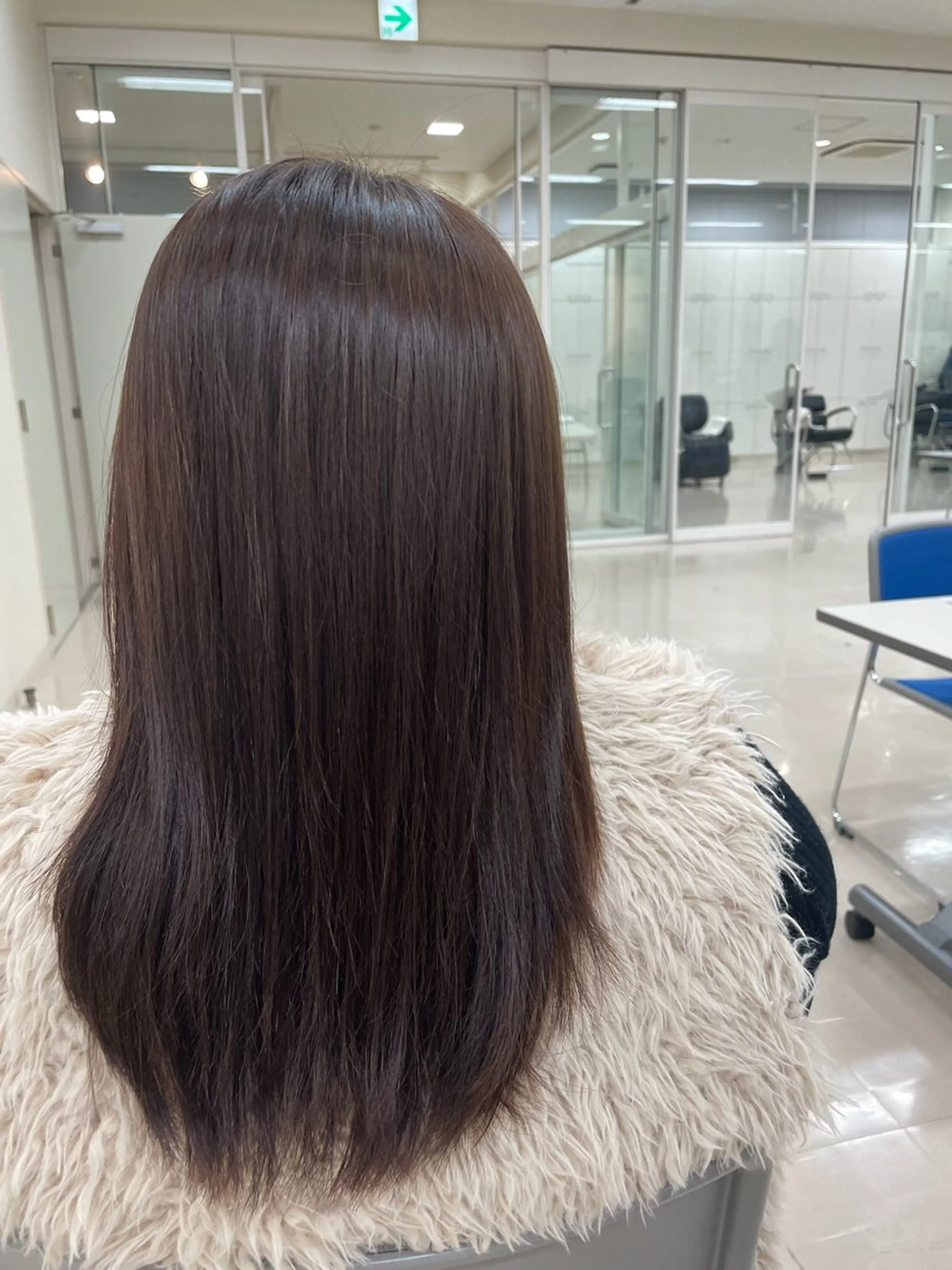 カラー 甲田 和生のヘアスタイル