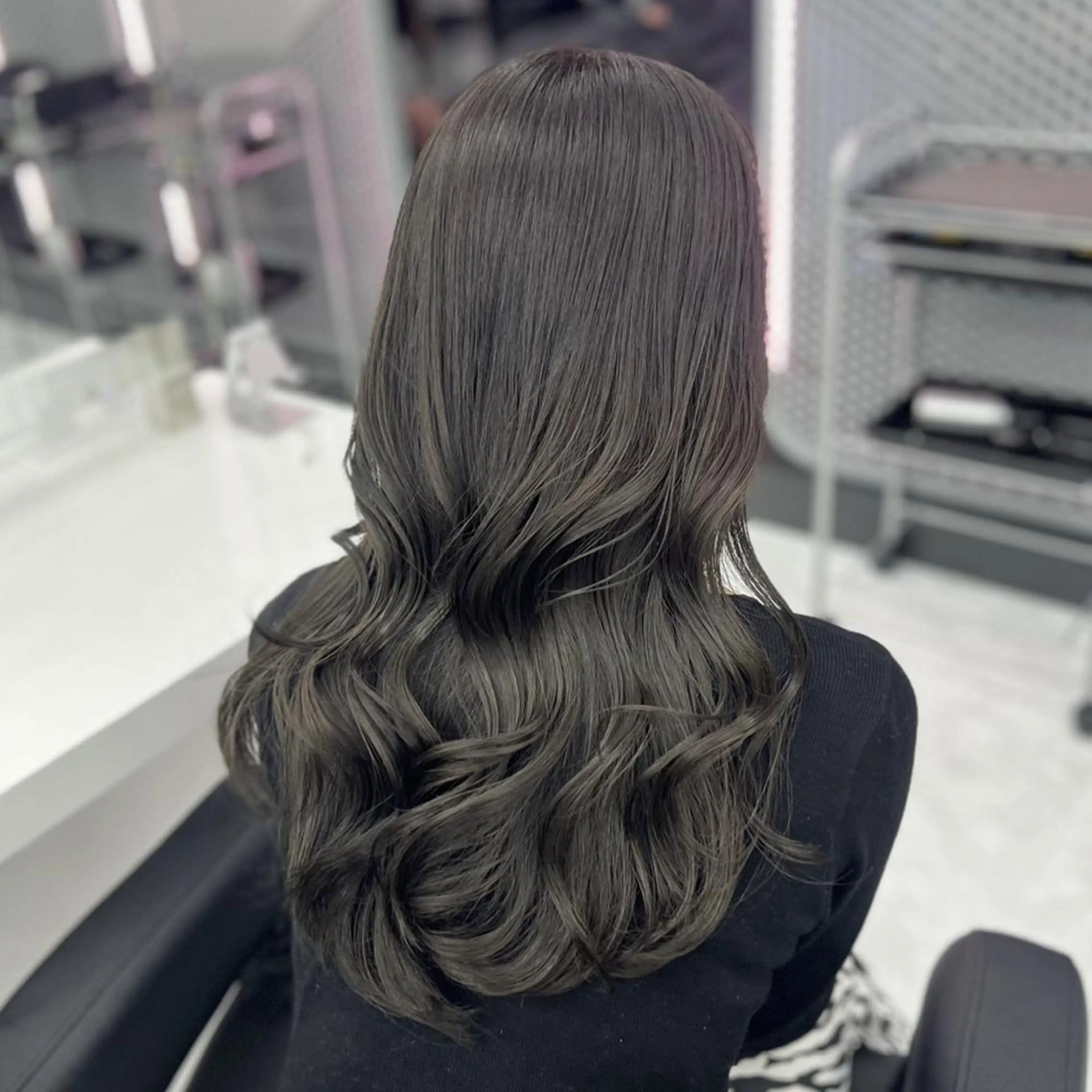 カラー 透け感韓国ヘア 🇰🇷UNITEDのヘアスタイル