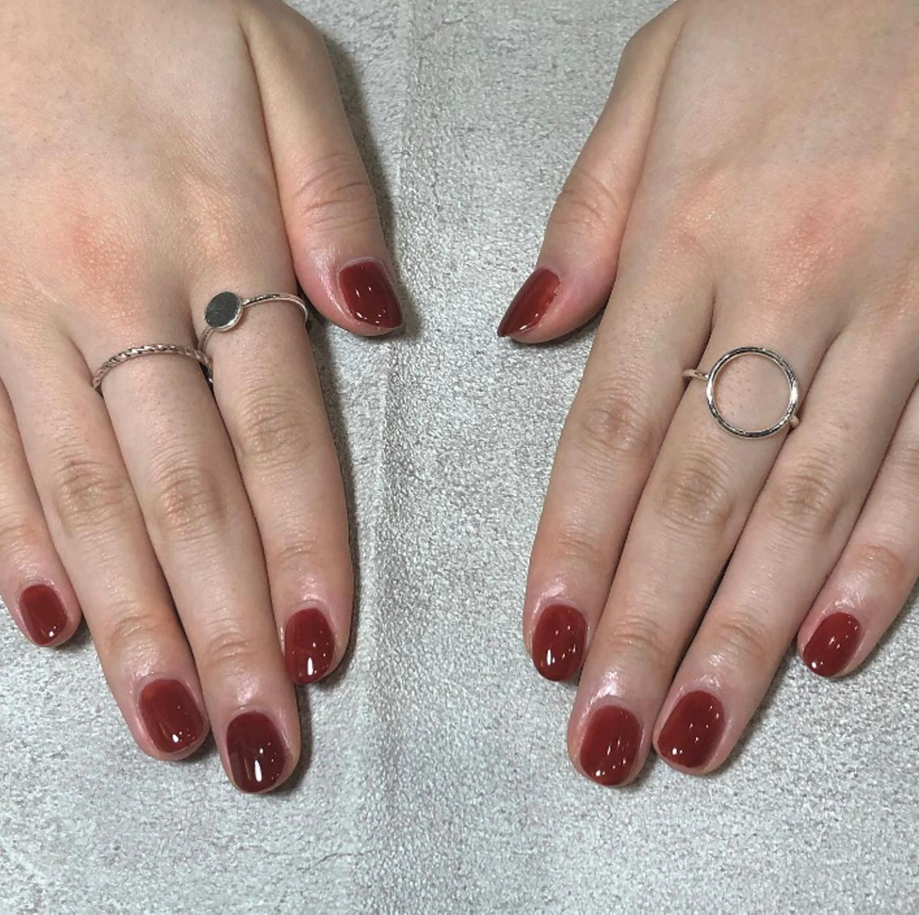 ネイル ワンカラーネイル 赤色 ハンドネイル .Etel atelier.のネイルデザイン