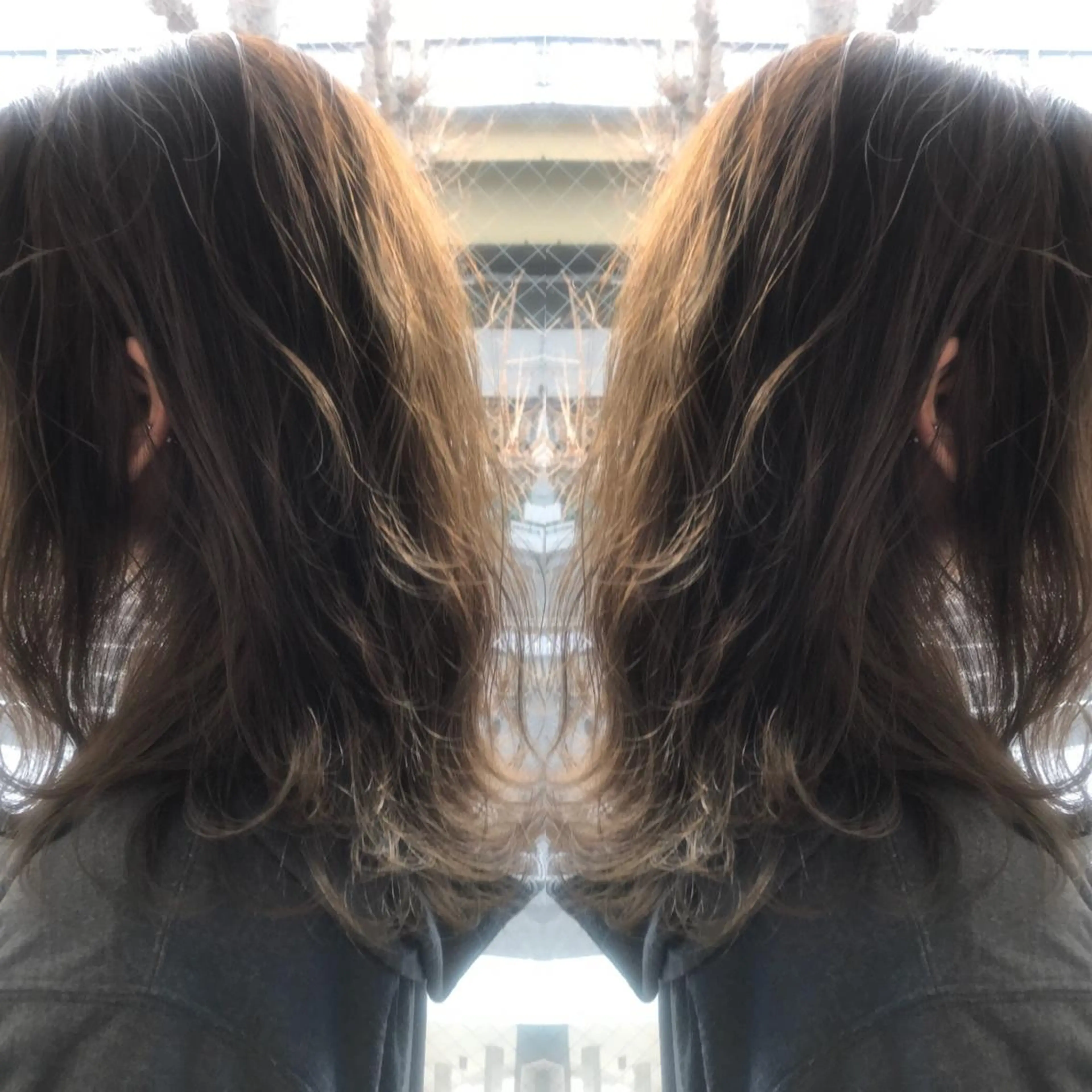 セミロング カラー グレージュ カット ヘアカラー 柴田 祐輔のヘアスタイル