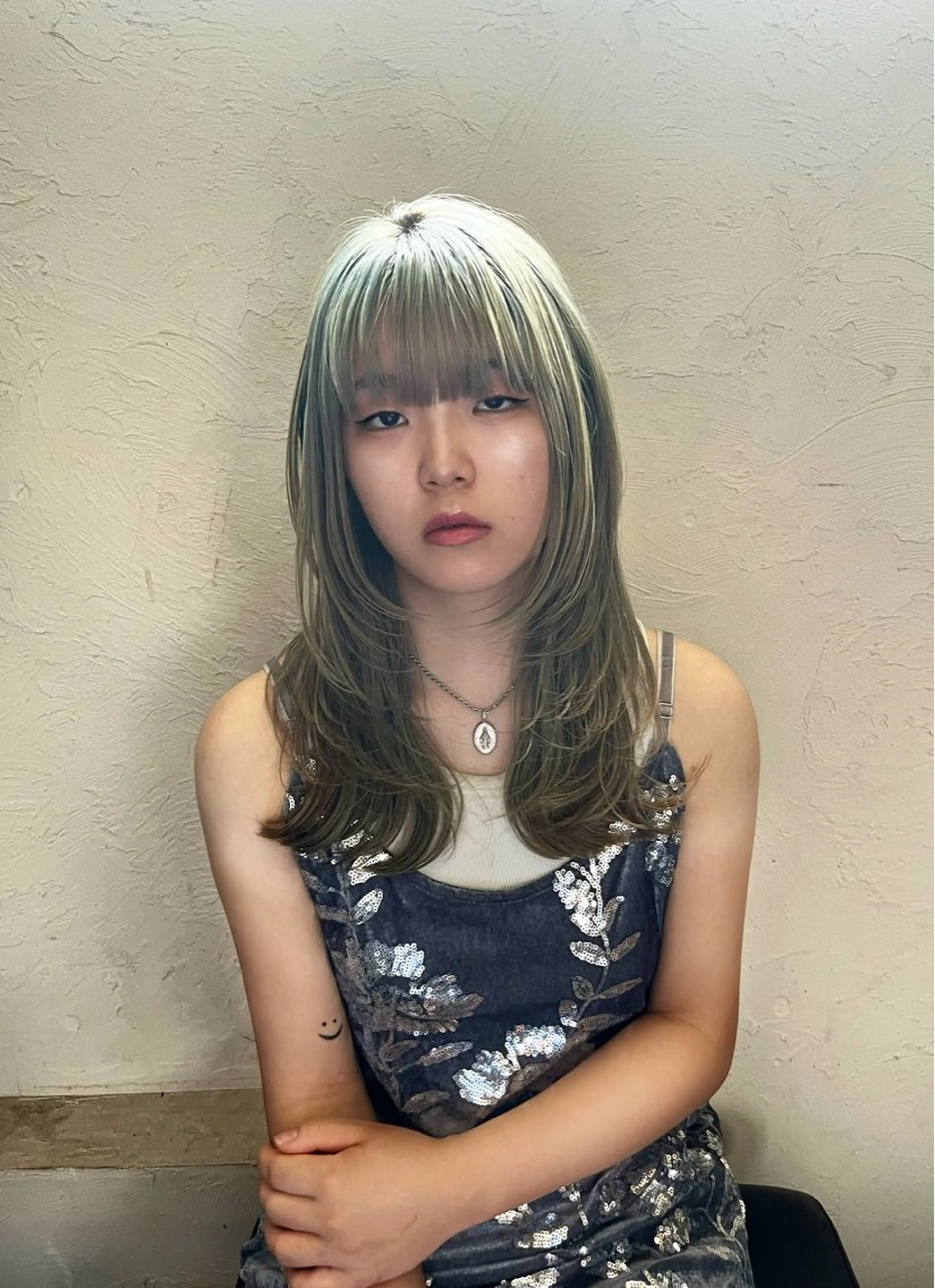 ロング カラー ミント ミントグリーン 顔まわりレイヤー レイヤーカット カット ヘアカラー トリートメント フェイスレイヤー/ カラー/konoのヘアスタイル