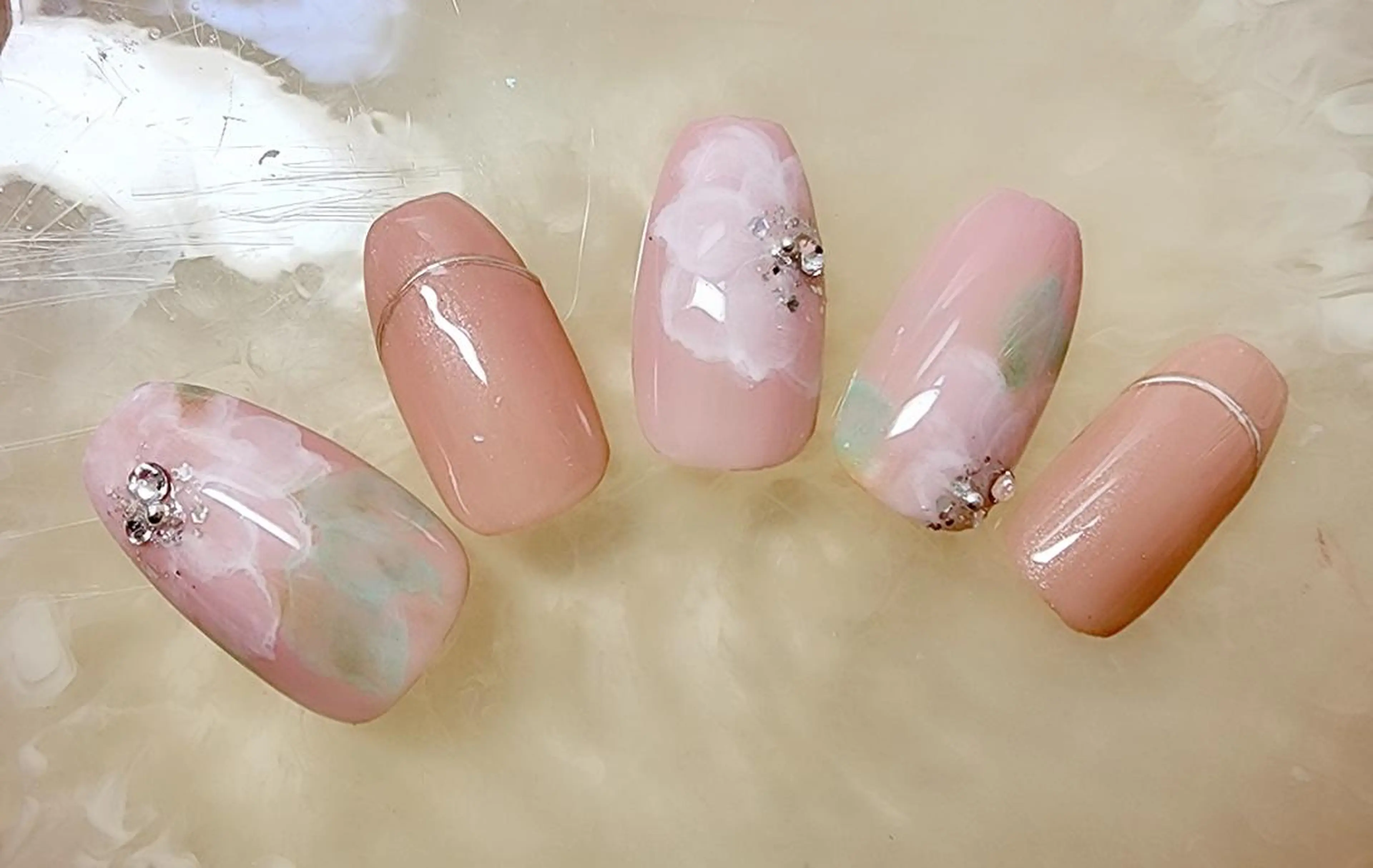ネイル Kurara Sawadaのネイルデザイン