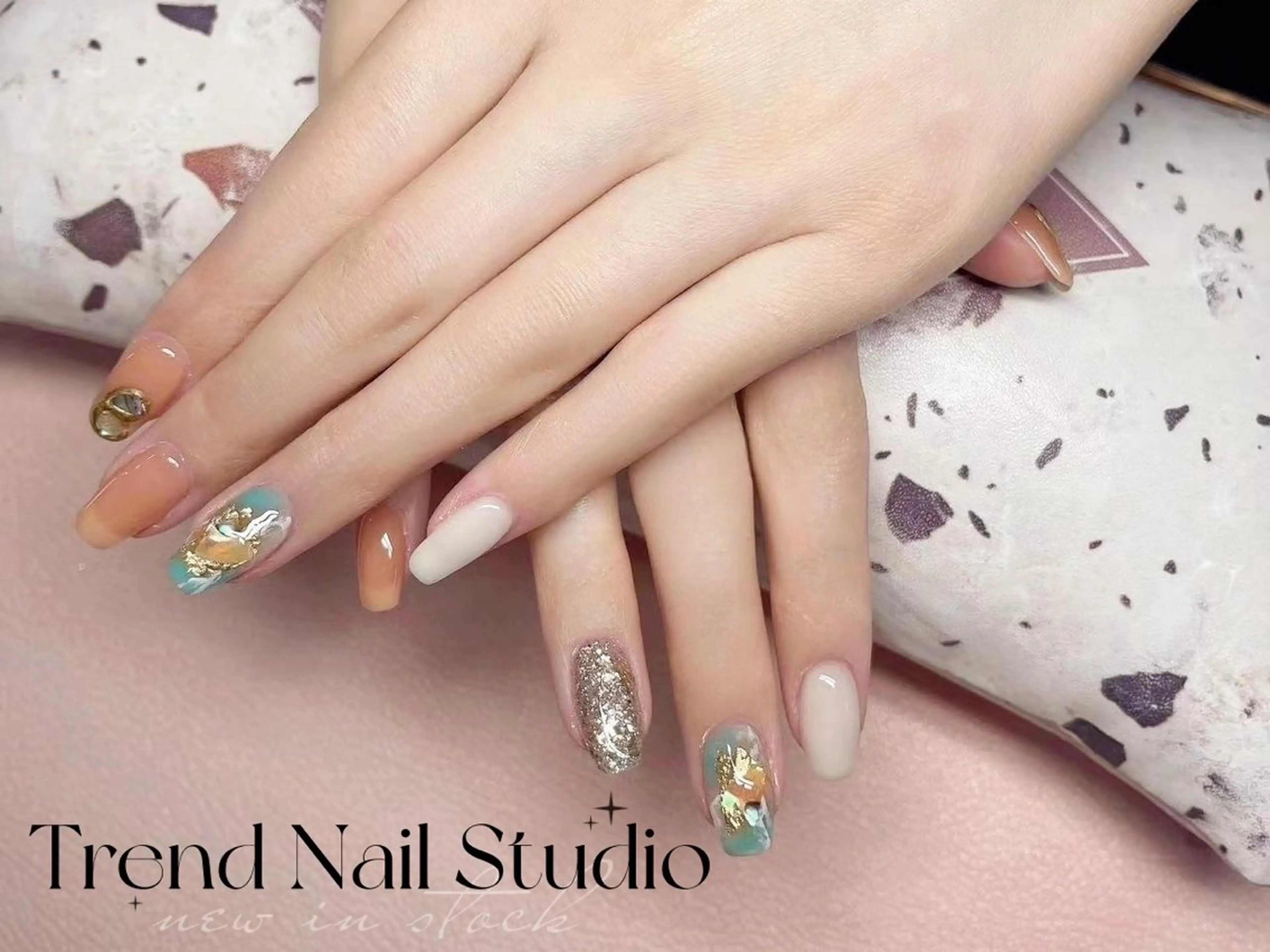 ネイル トレンド ネイル スタジオのネイルデザイン