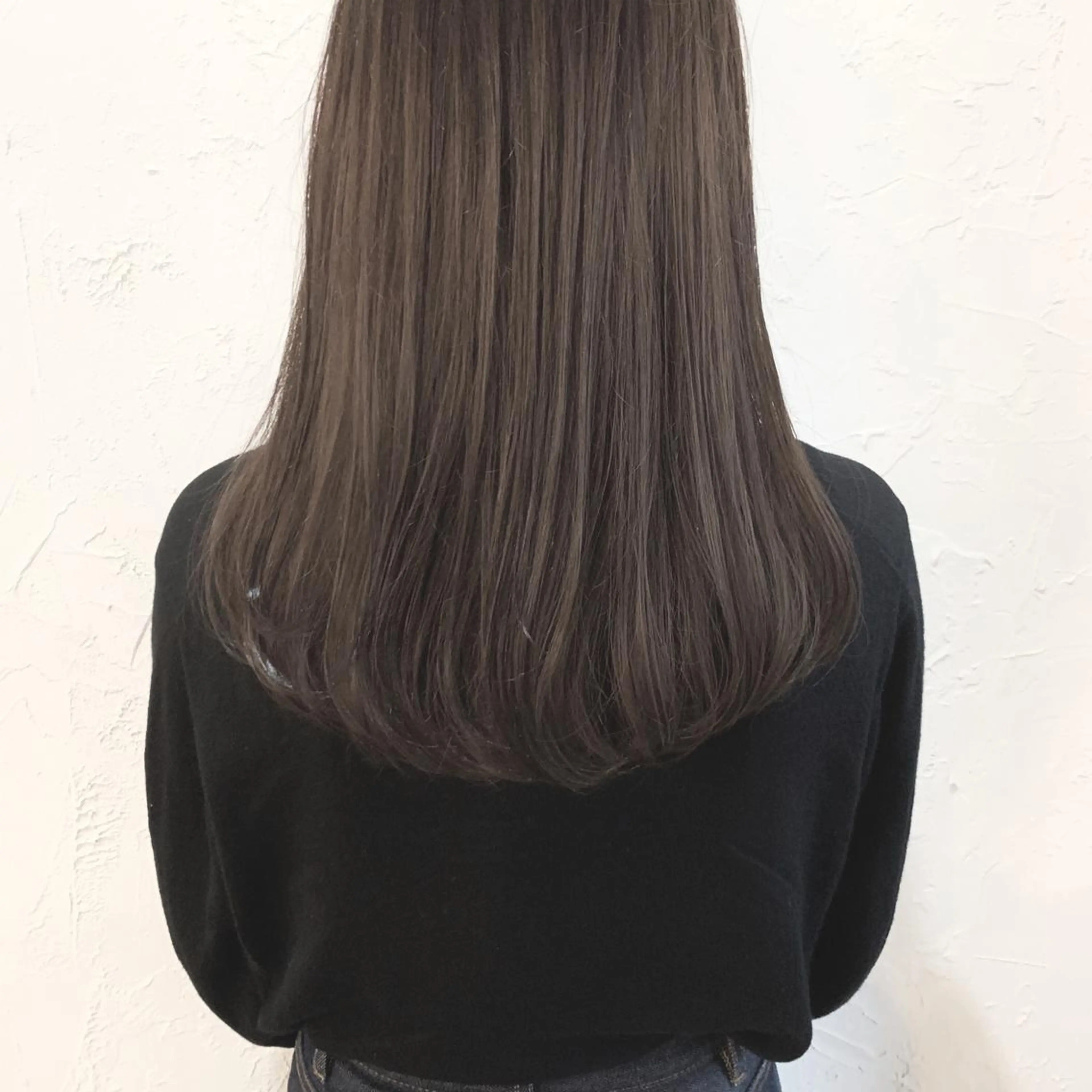 ミディアム カラー カット ヘアカラー トリートメント conne&riri所属・MA YUのヘアスタイル