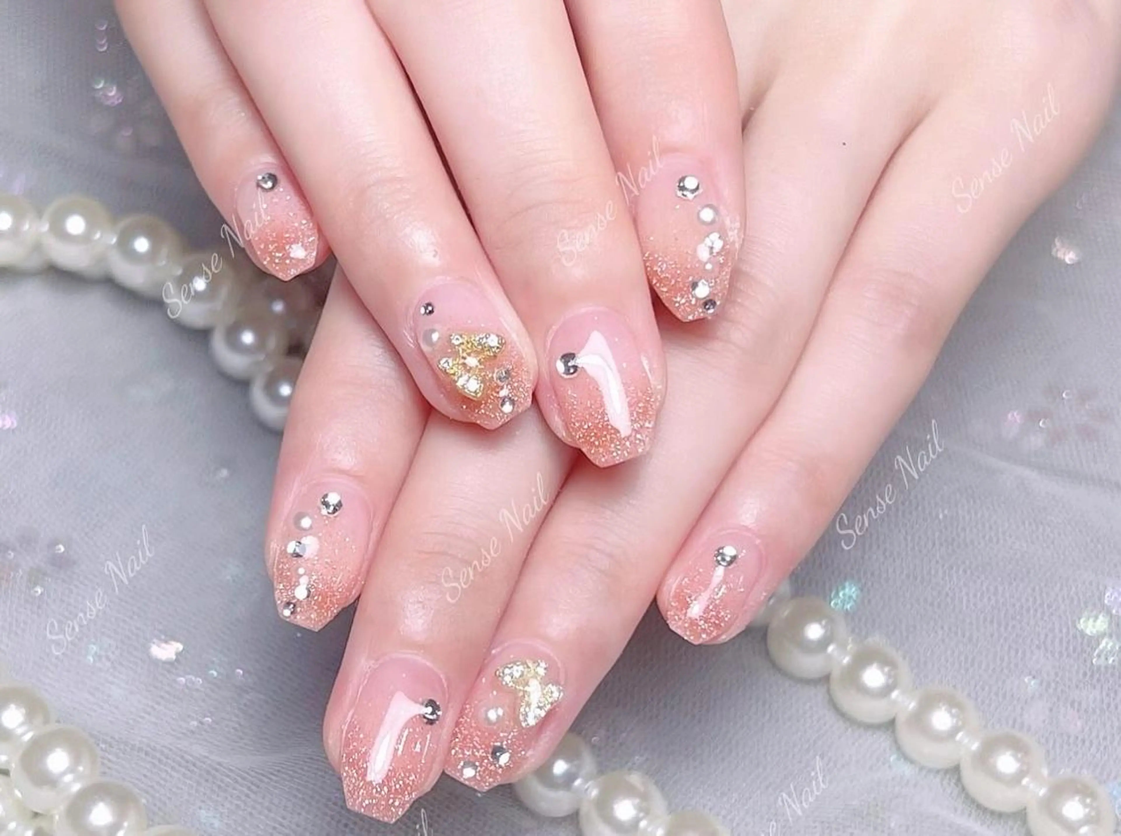 ネイル ハンドネイル ハンドケア 🦋Yumiio 🦋のネイルデザイン