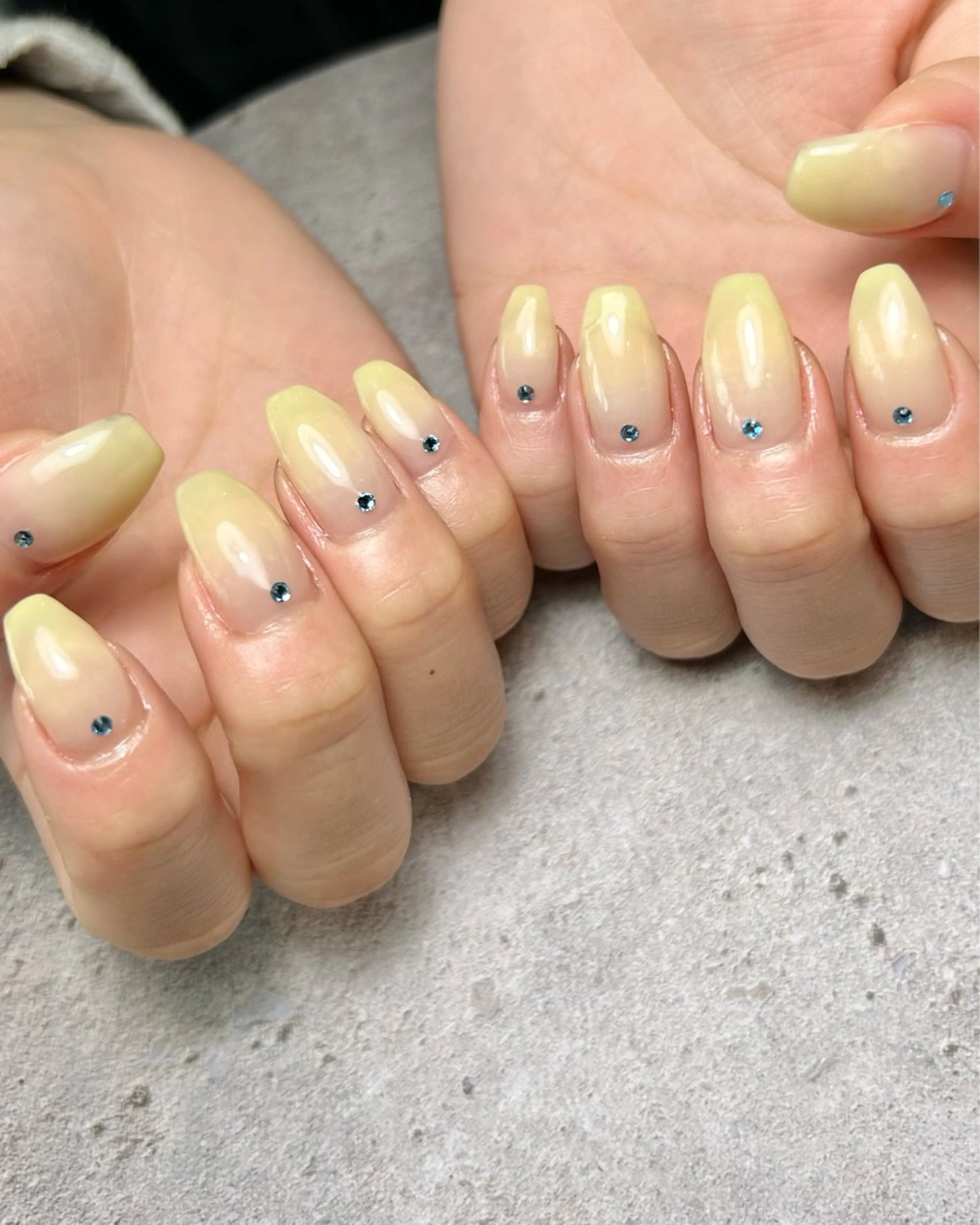 ネイル 持ち込み 黄色 ハンドネイル Reflection marikoのネイルデザイン