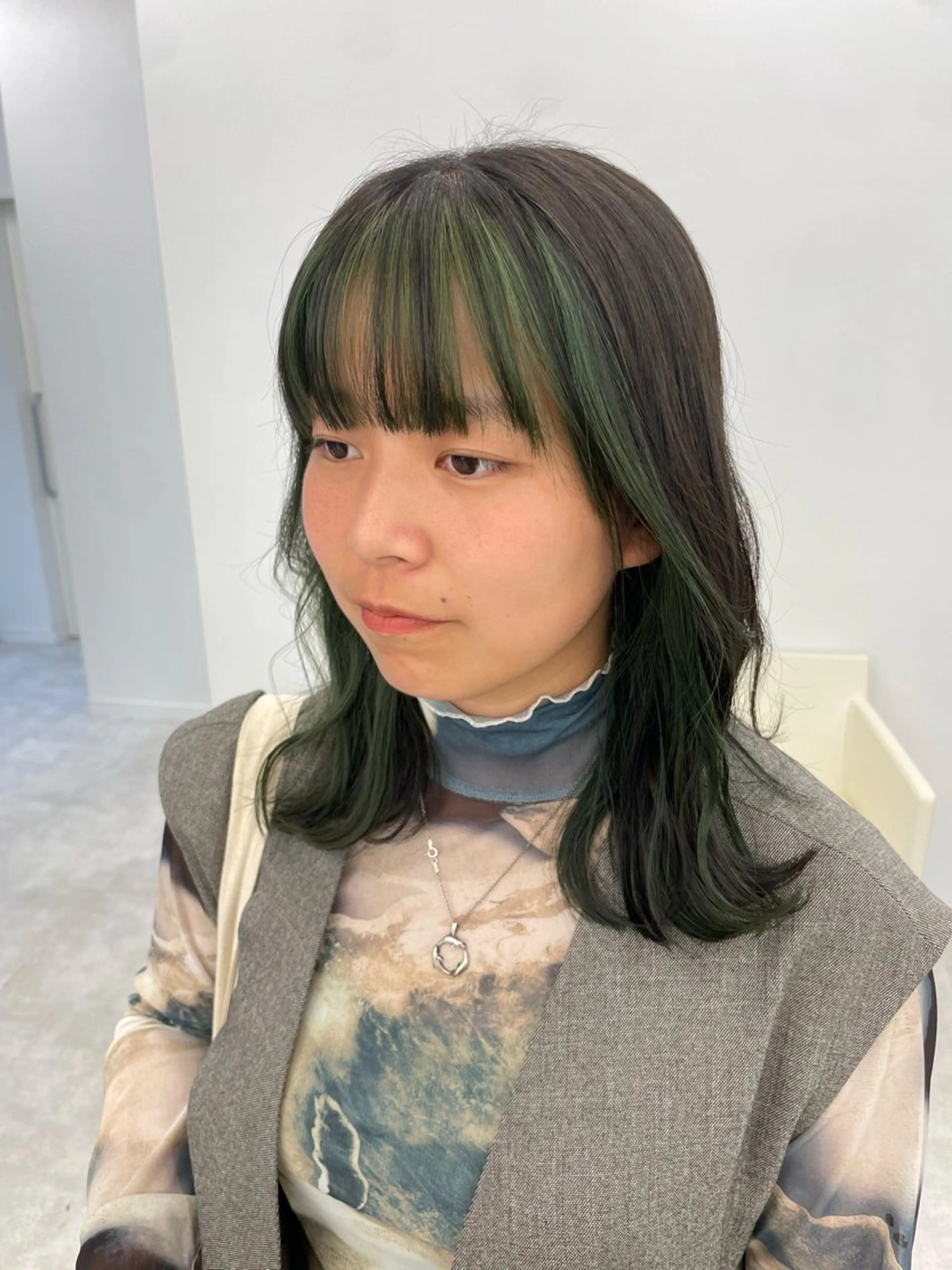 セミロング カラー ヘアアレンジ カット ヘアカラー 【Sweep】おじま のぞみのヘアスタイル