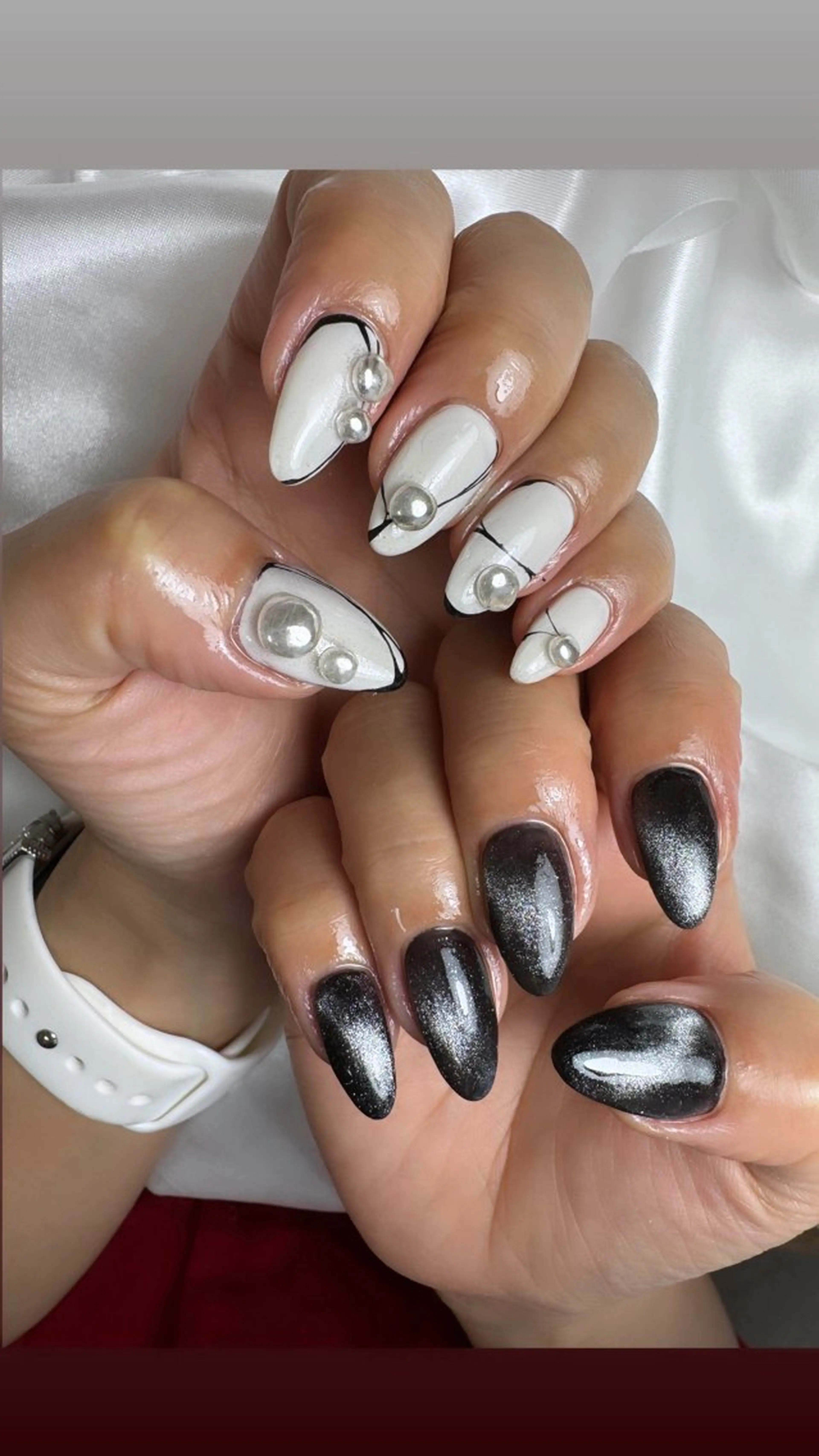ネイル ジェルネイル マグネットネイル 持ち込み ニュアンスネイル パラジェル ハンドネイル flowers nailのネイルデザイン